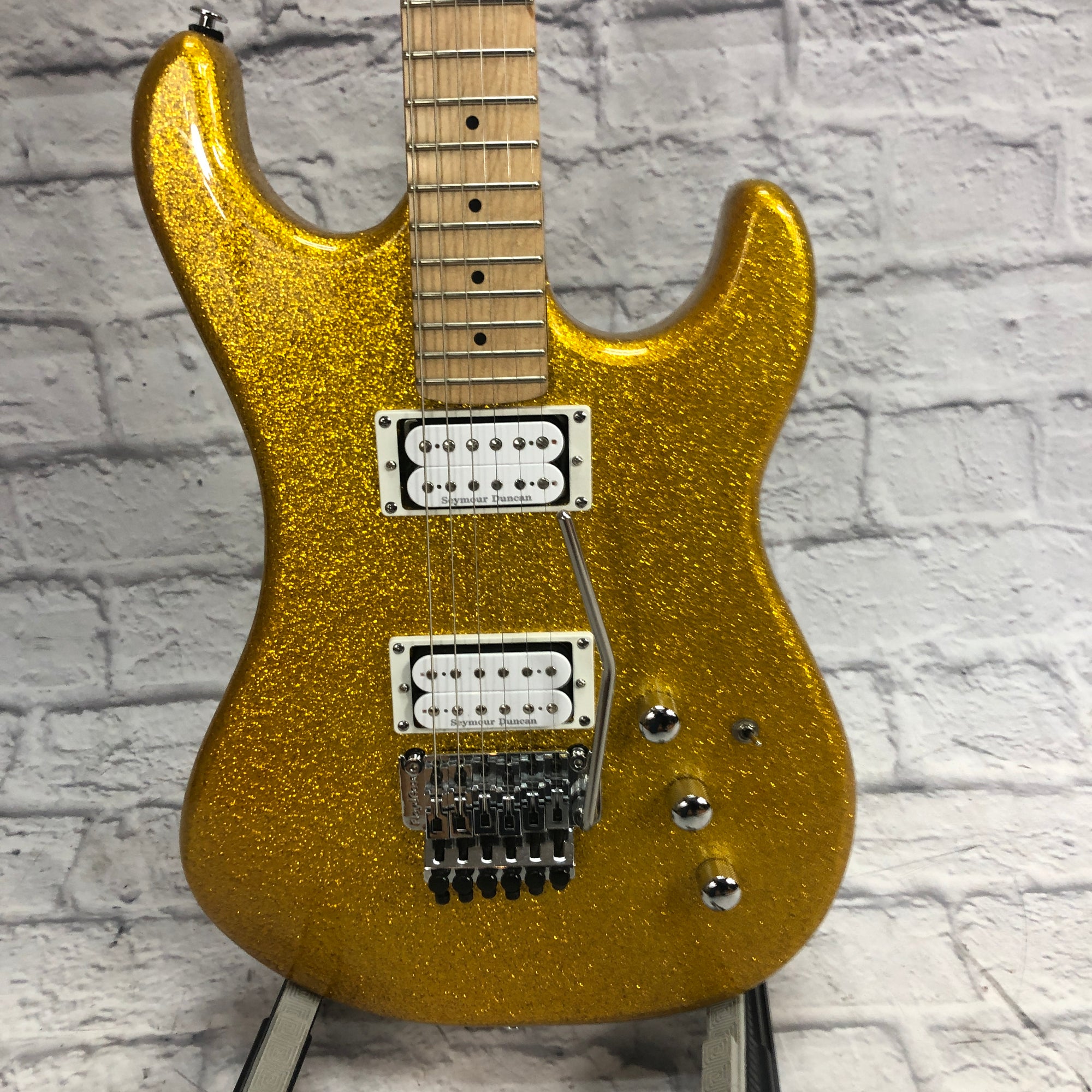 Kramer Limited Edition Pacer Gold Sparkle
