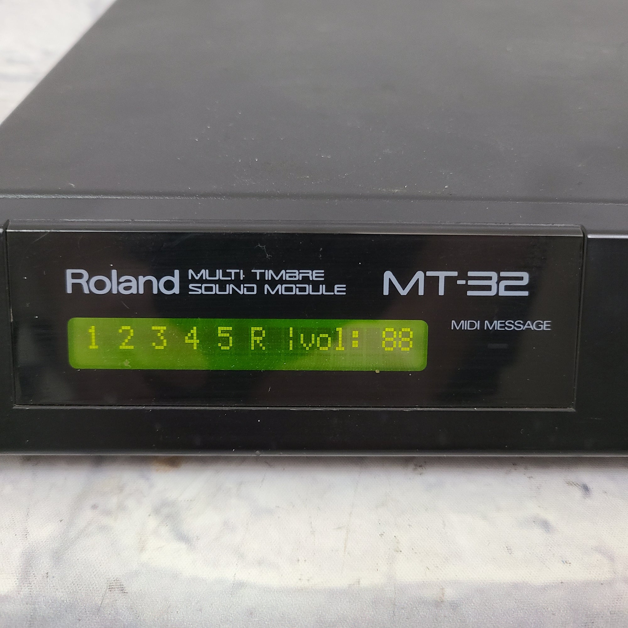 Roland MT-32 Multi-Timbre Sound Synthesizer Module