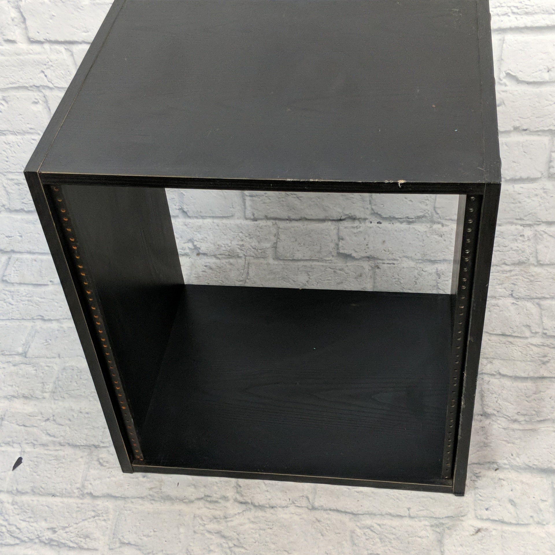 10 Space Wood Rack