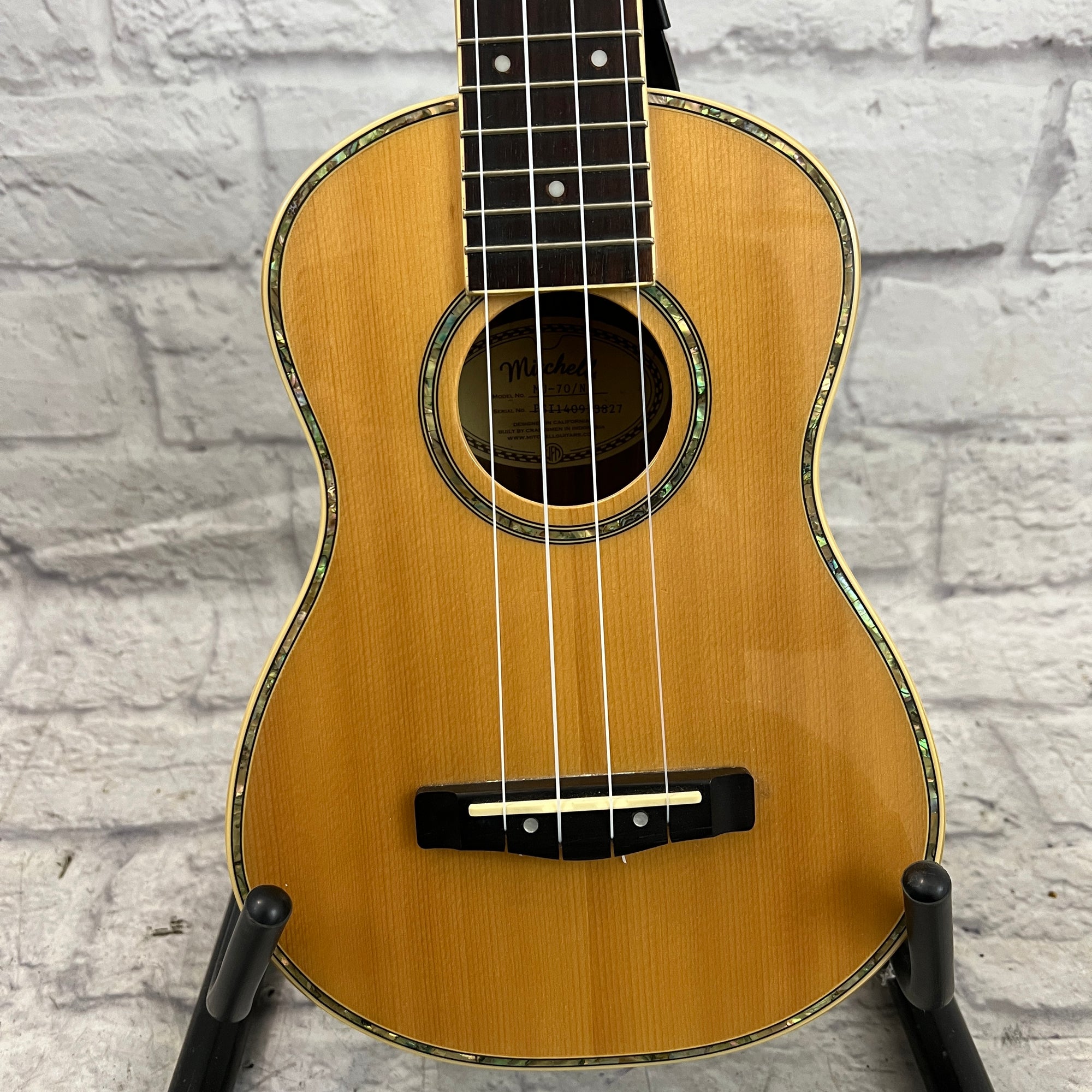 Mitchell MU-70 Tenor Ukulele Ukuleles
