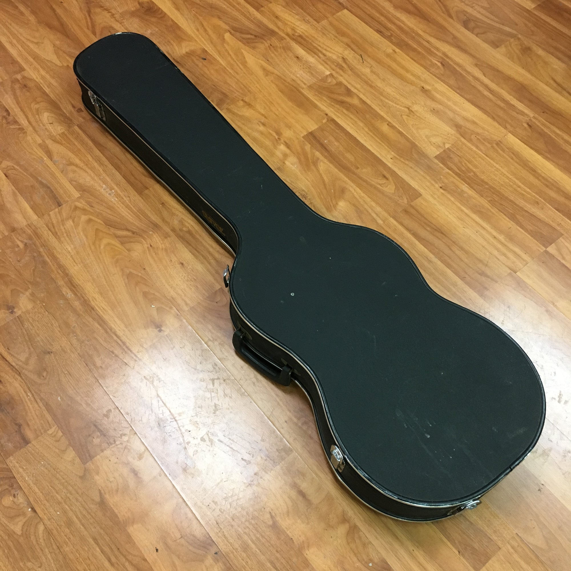 Univox Precision Bass, Lawsuit Era w/ Case