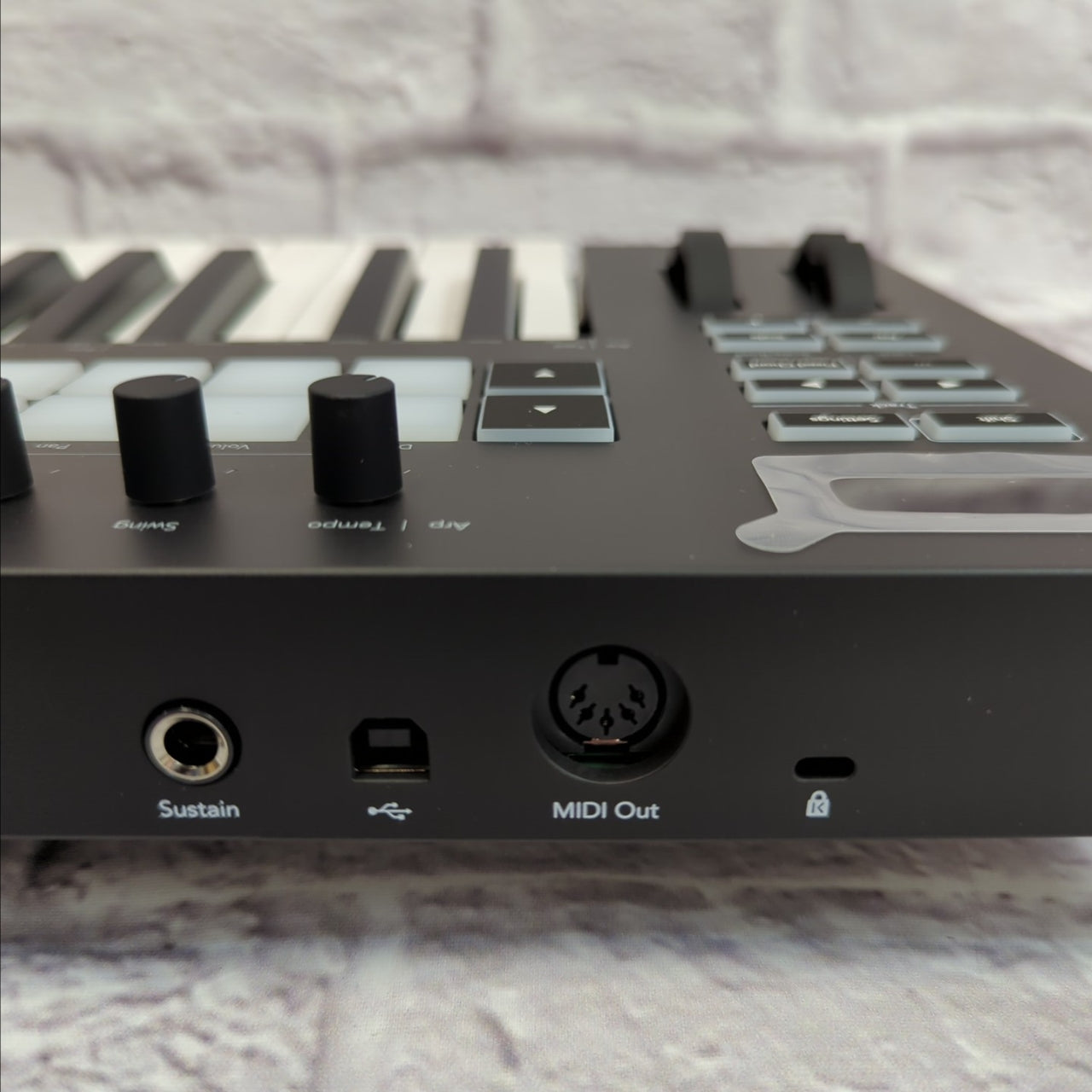Novation Launchkey 25 Controller