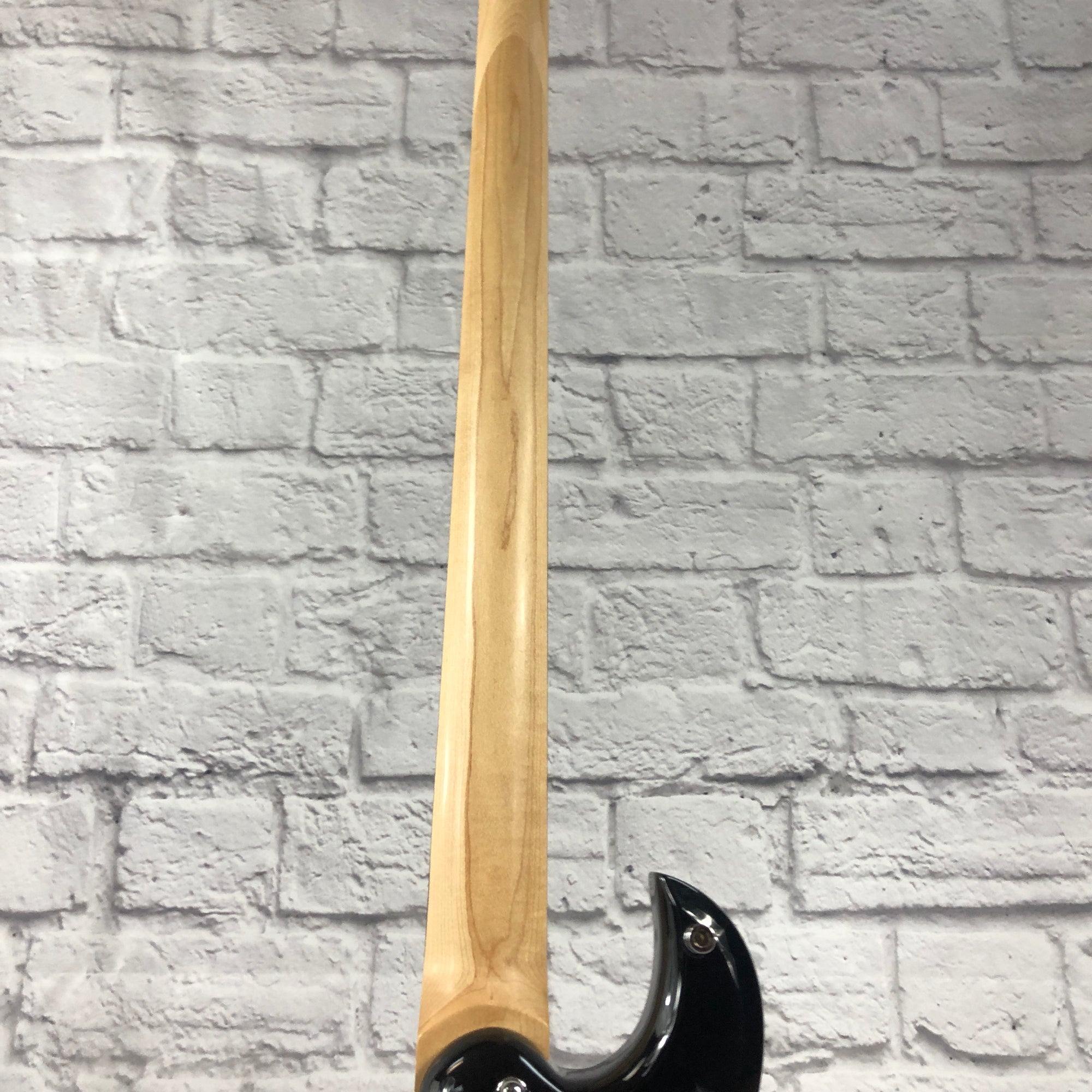 BC Rich Eagle Masterpiece 4 String Bass - Evolution Music BC Rich Eagle Masterpiece 4 String Bass - Evolution Music