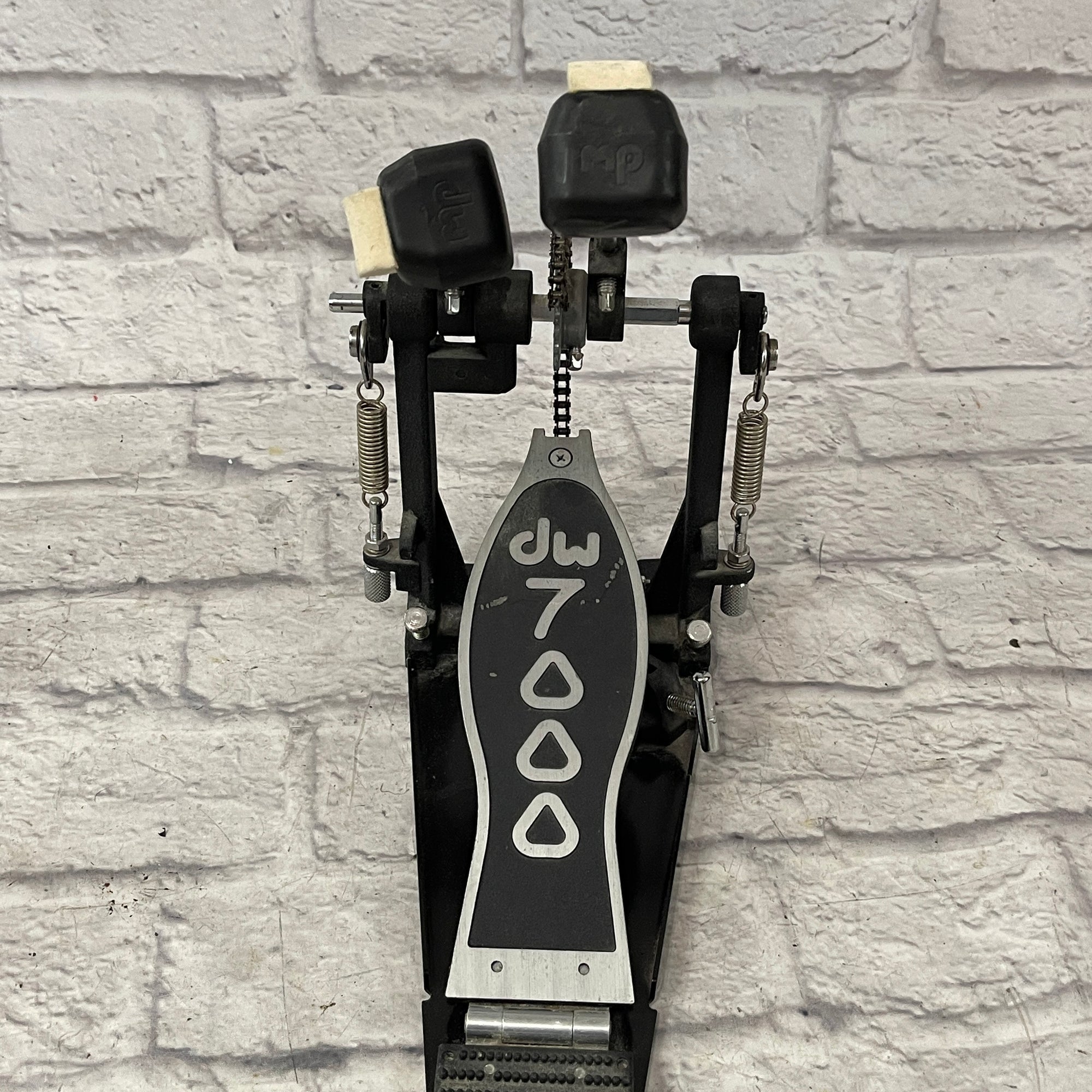DW 7000 Double Kick Pedal
