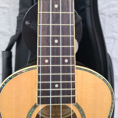 Mitchell MU-70 Ukulele w/ Case