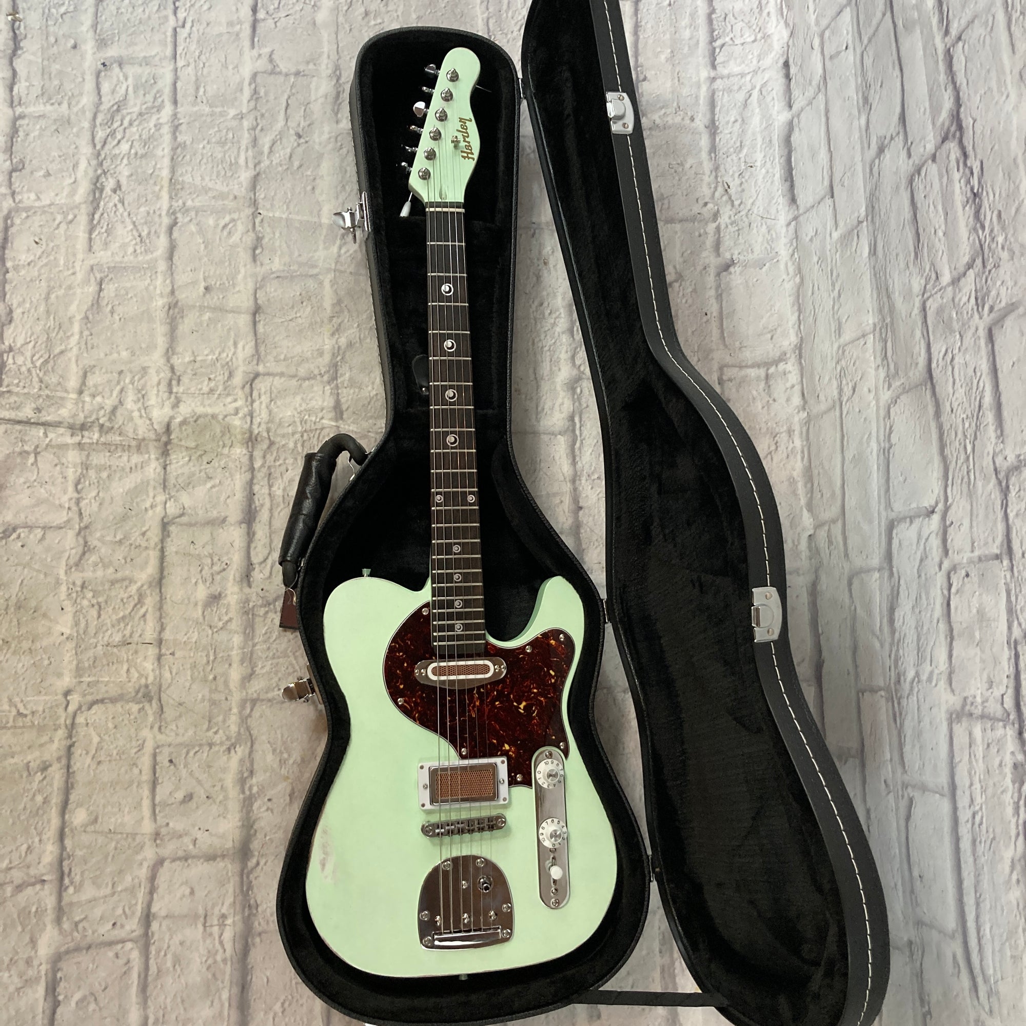 Harden Engineering Evolution T-Style Electric Guitar w/ Hard Case