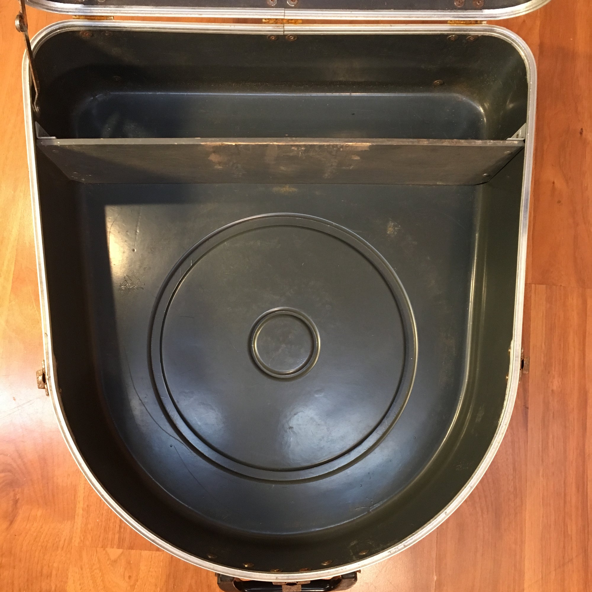 Vintage Ludwig Snare Case