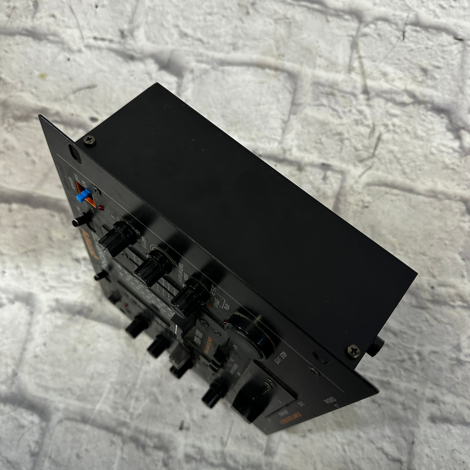 Gemini Scratchmaster DJ Mixer