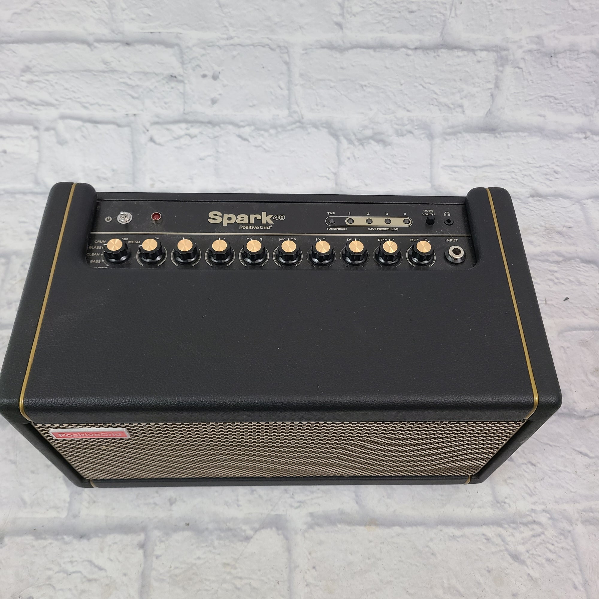 Positive Grid Spark 40 Guitar Combo