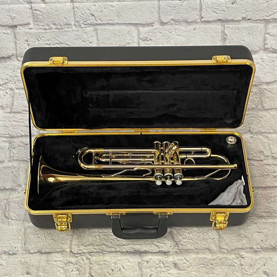 Bach TR305 Trumpet w/ Case