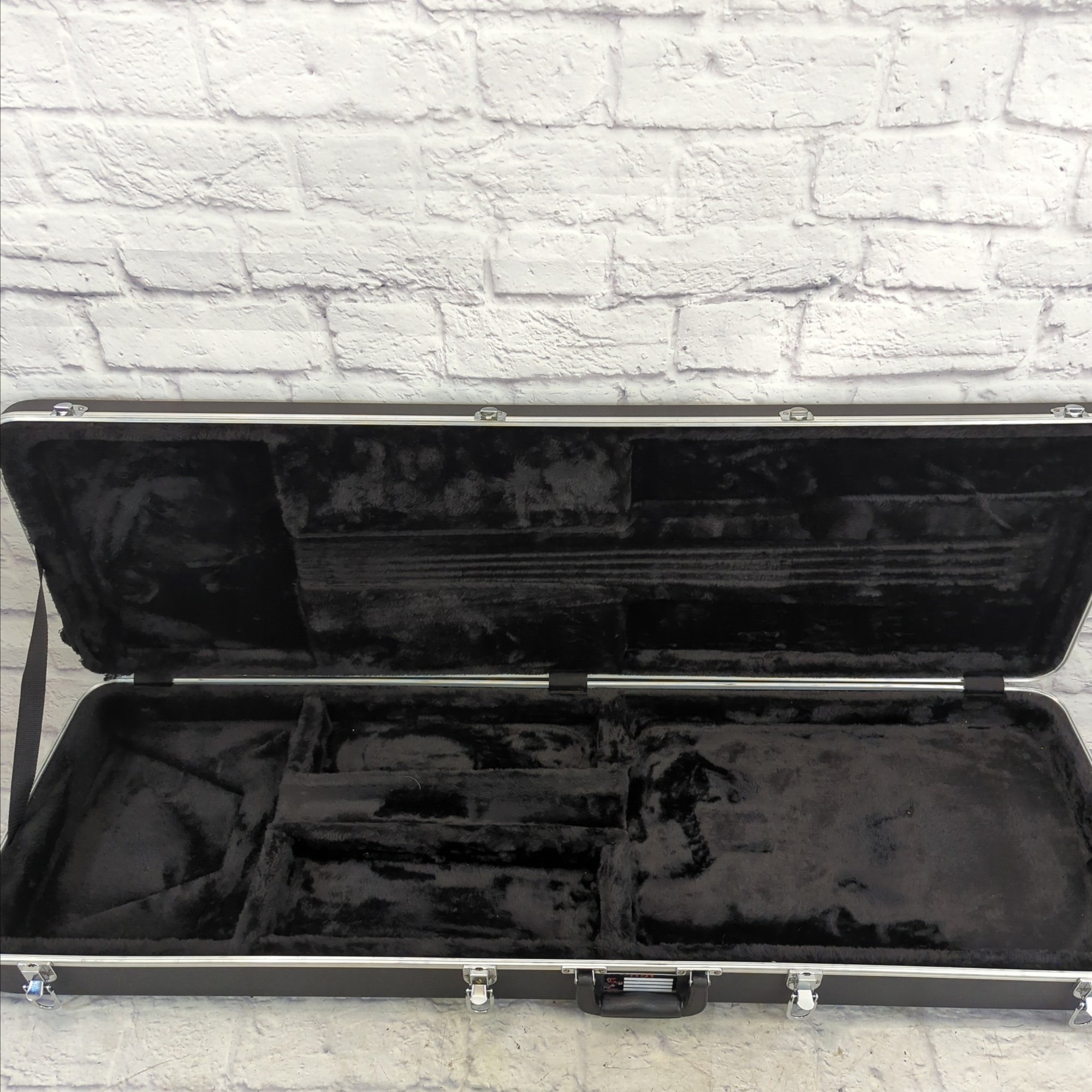 Gator Deluxe Bass Hard Case