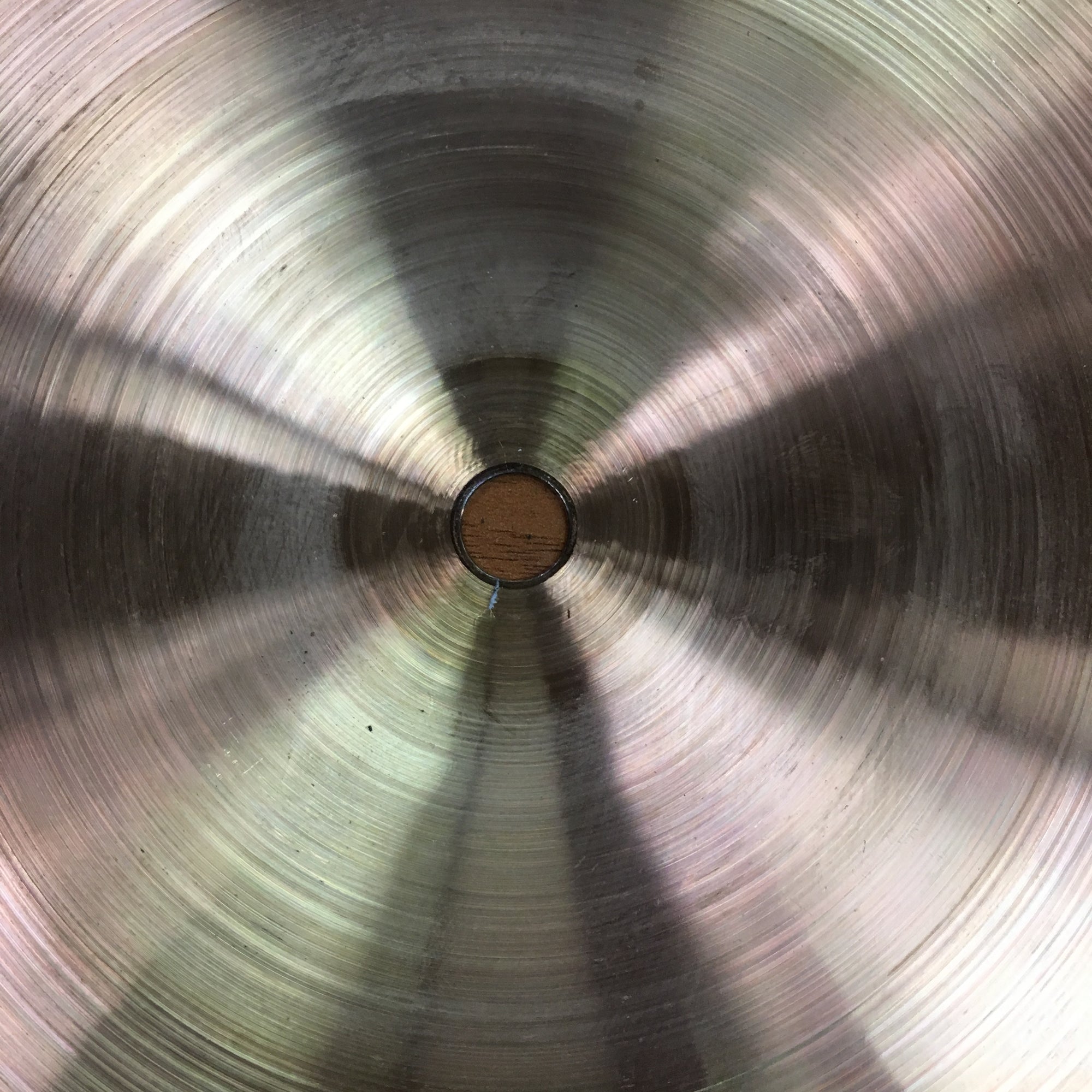 Paiste 18" 2002 Medium Crash, Small Key Crack