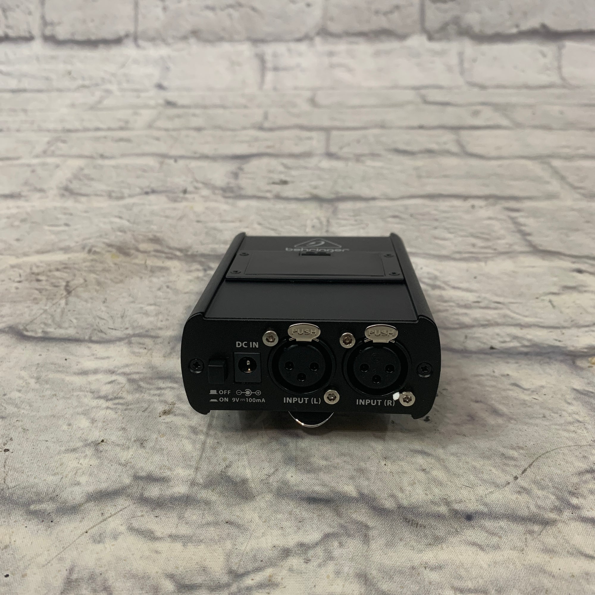 Behringer Powerplay P1 Headphone Amp