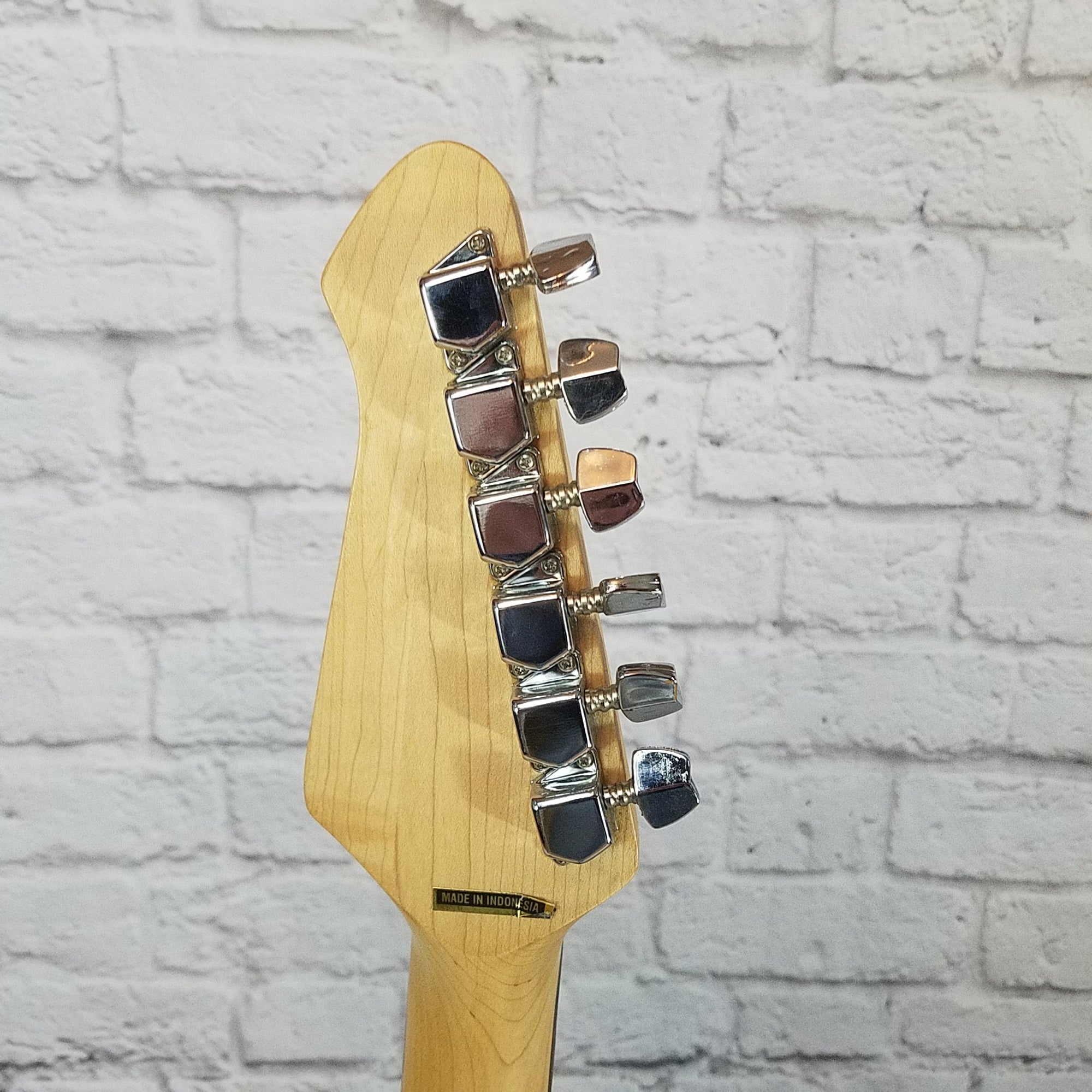 Bently Strat Copy Electric Guitar