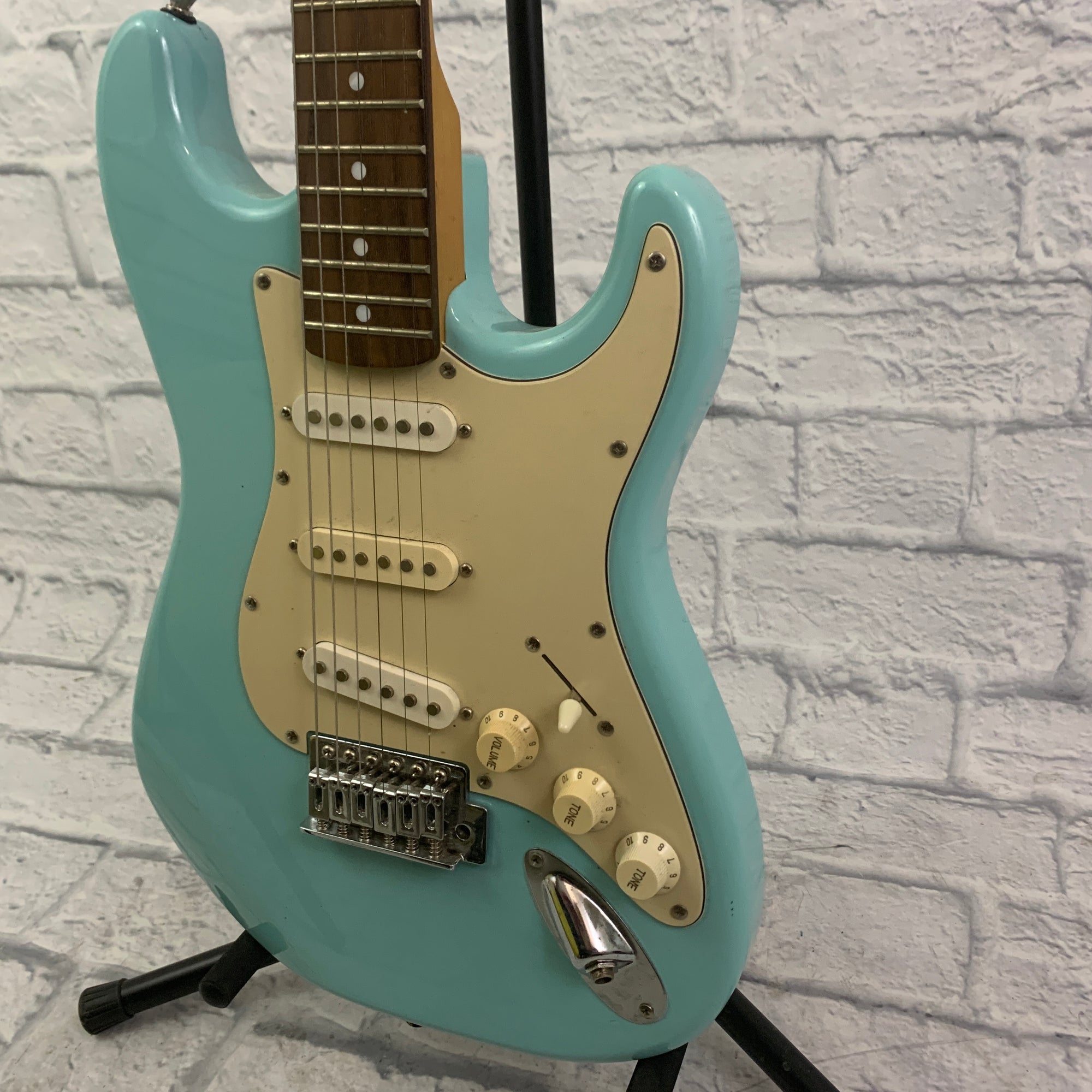 SX Standard Series 3/4 Size Strat Style Electric Guitar w/ gig bag