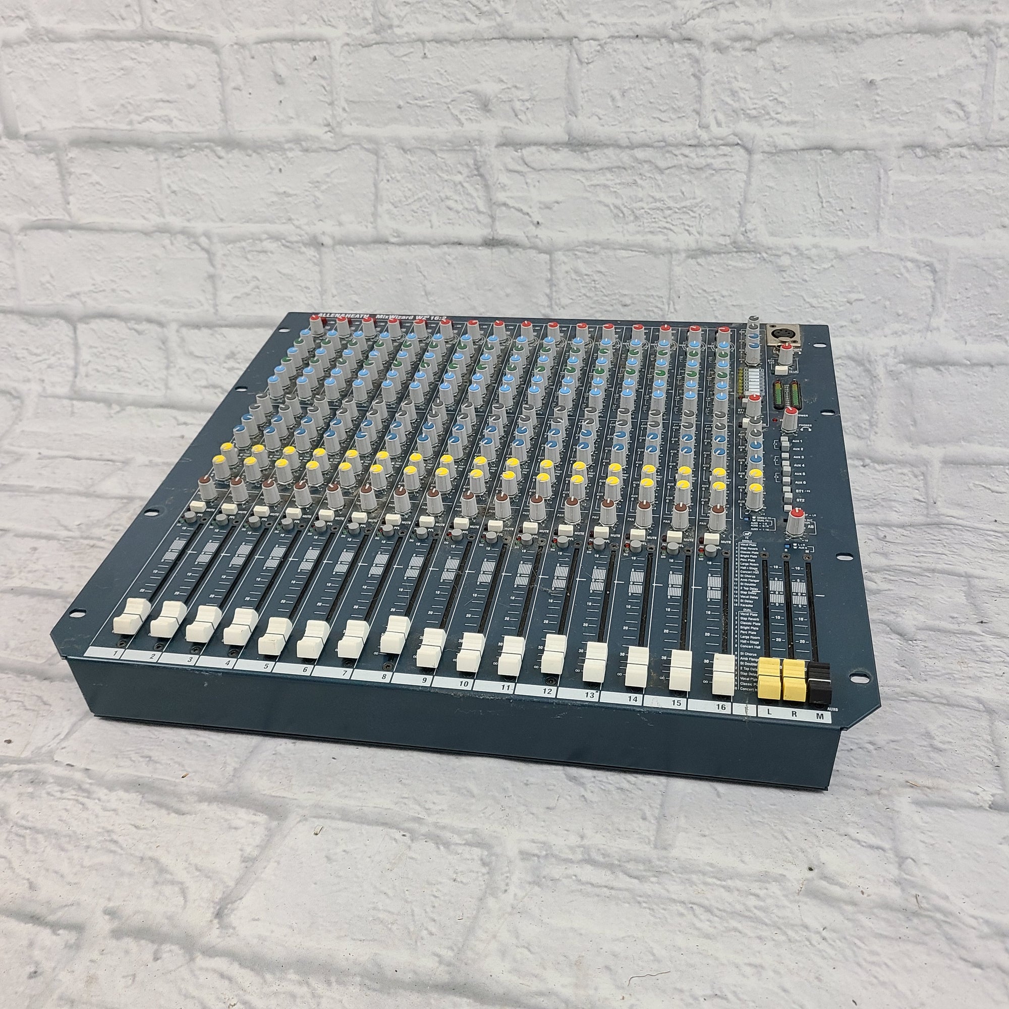 Allen & Heath MixWizard WZ3 16:2 16-Input Stereo Mixer