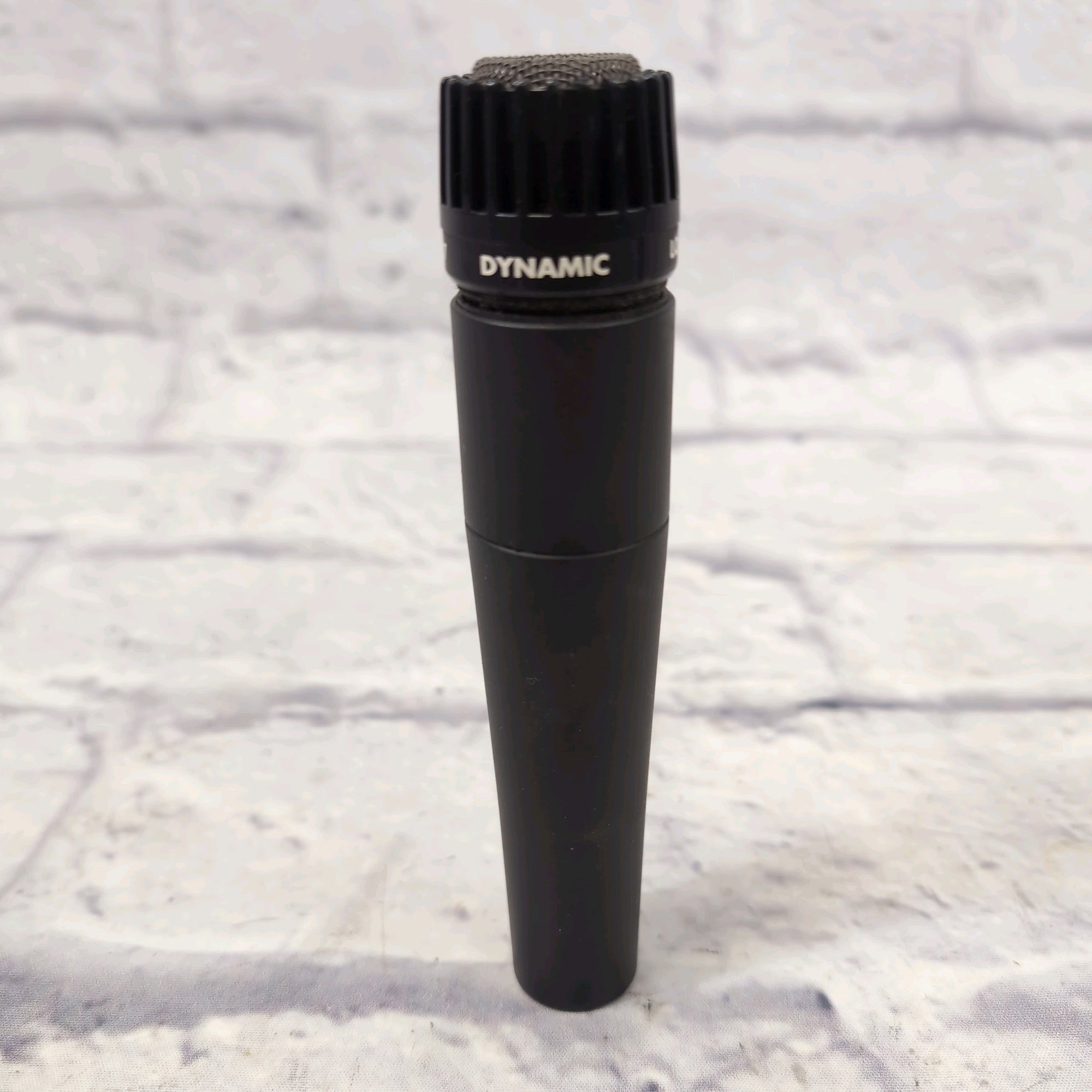 Shure SM57 Cardioid Dynamic Instrument Microphone