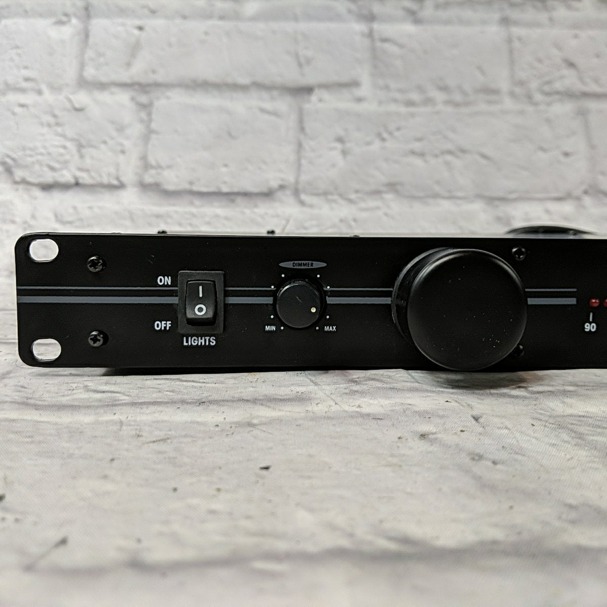 Gemini PL-201 Power Conditioner