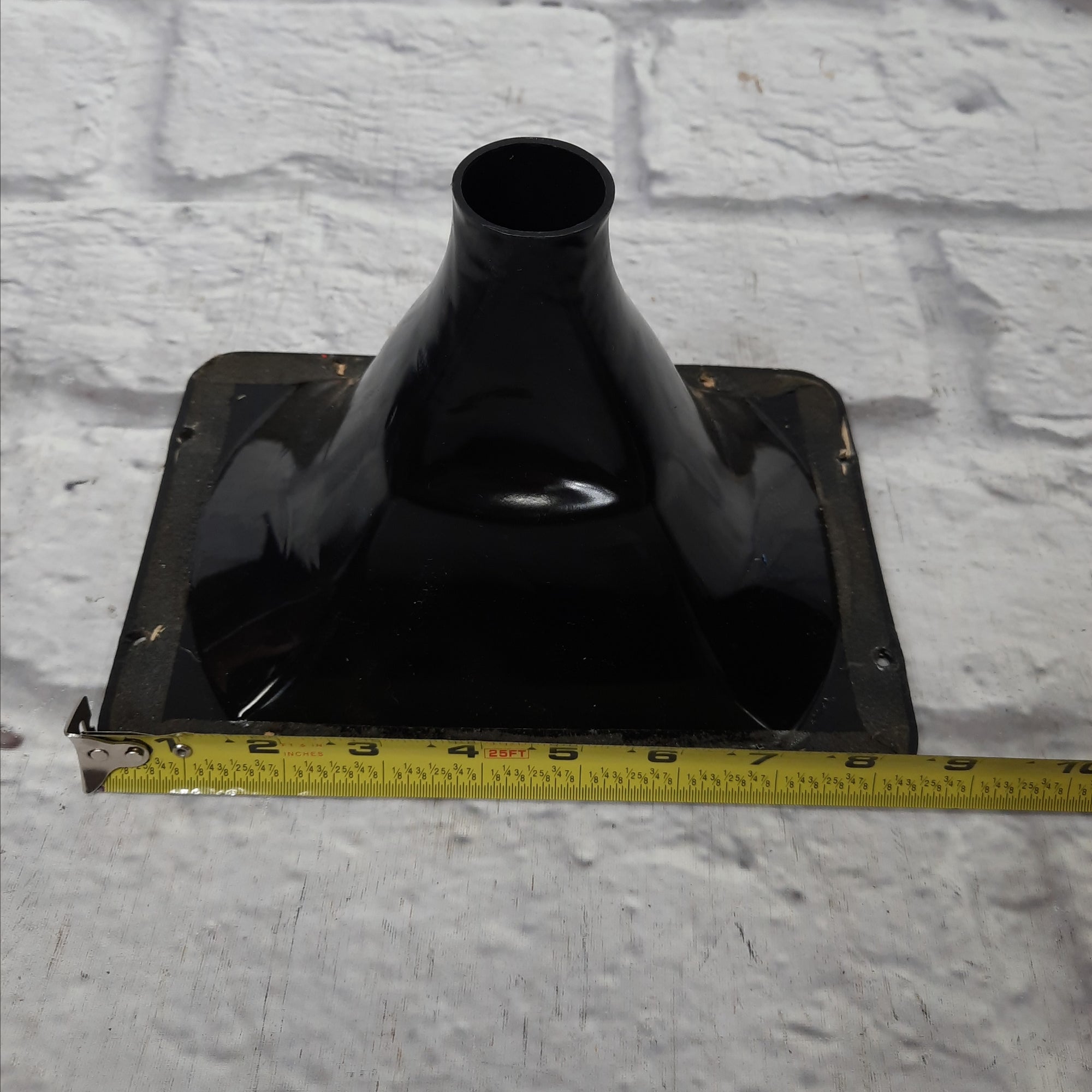 Unknown Speaker Horns