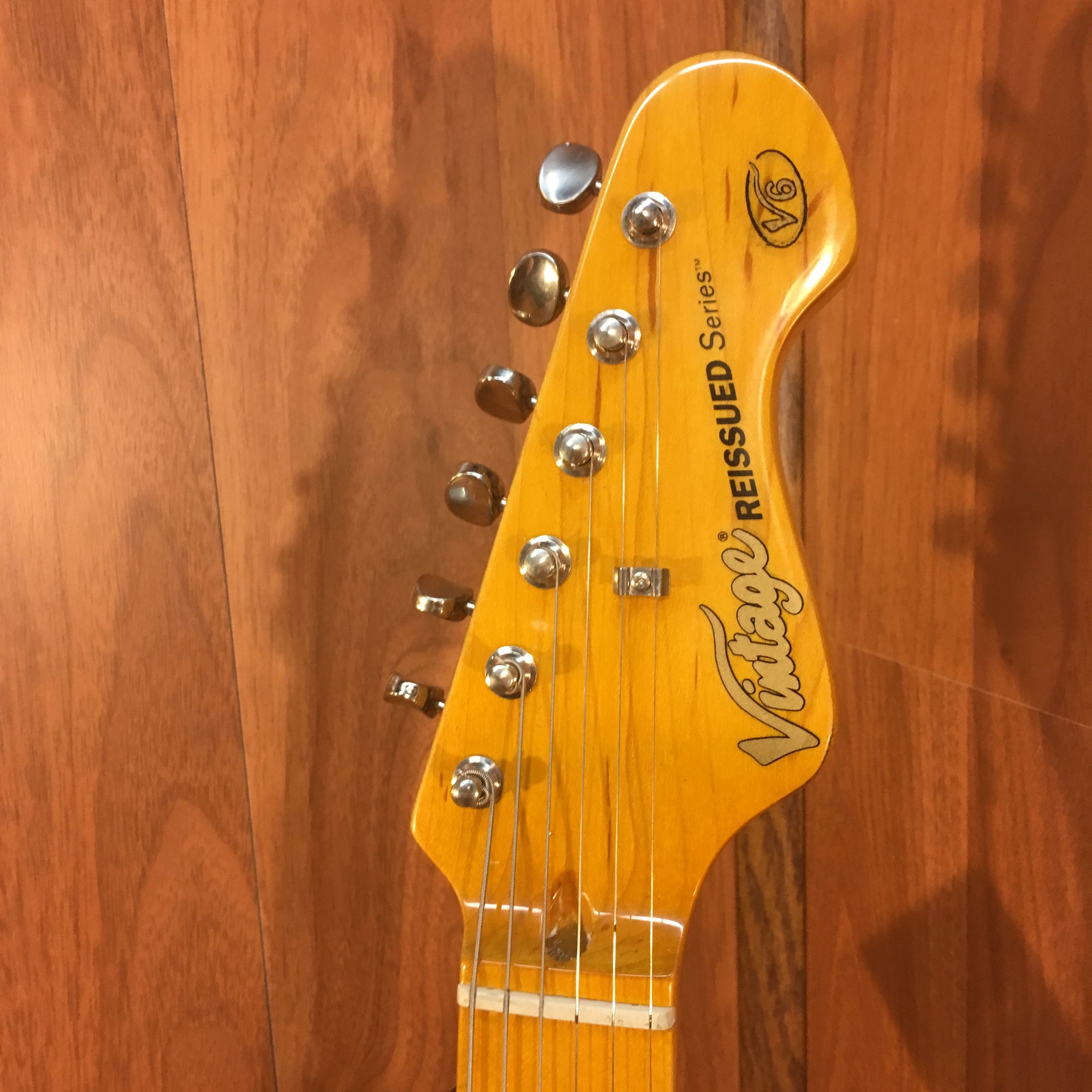** Vintage Reissued V6MSSB Sunset Sunburst Electric Guitar