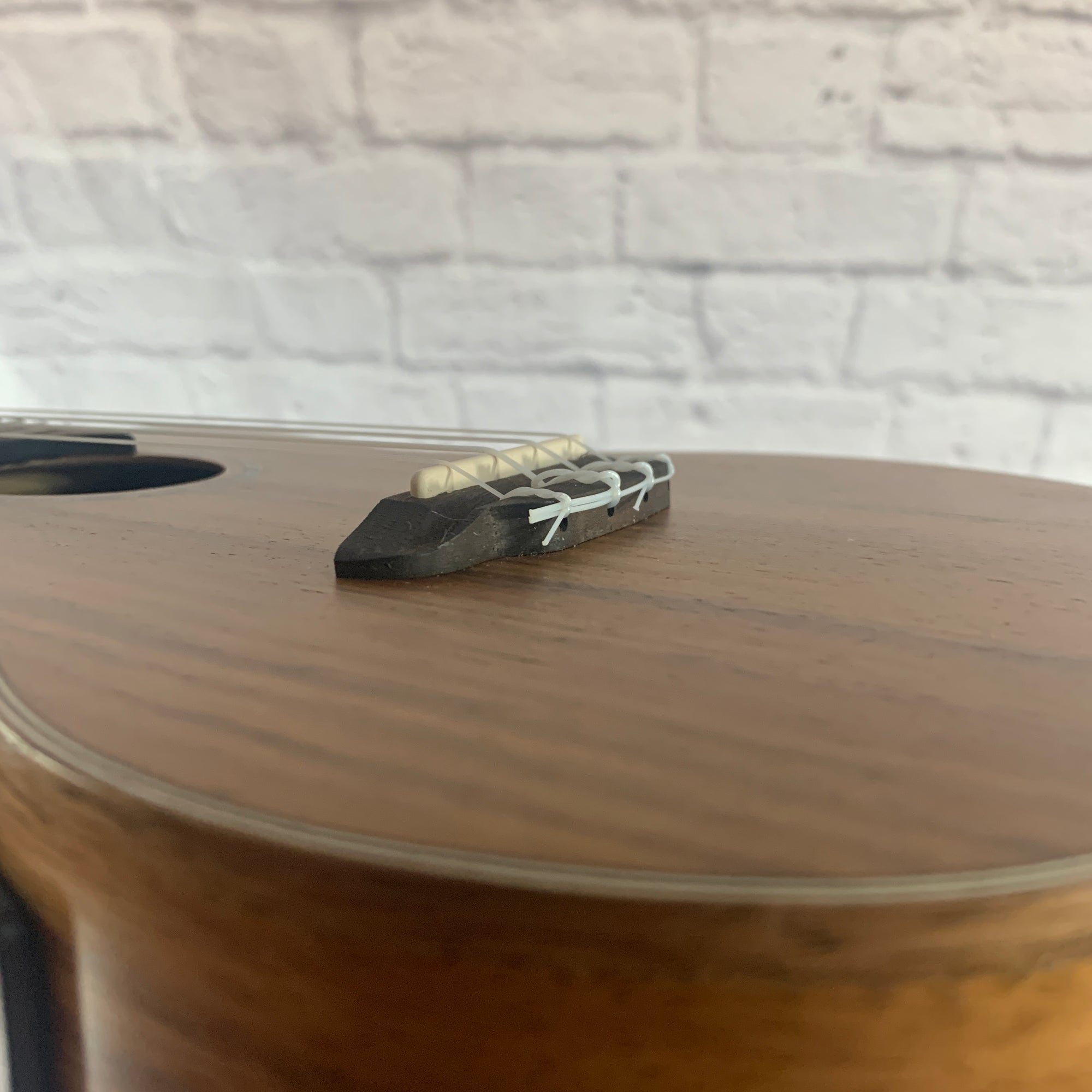 Luna HTC Koa Concert Ukulele