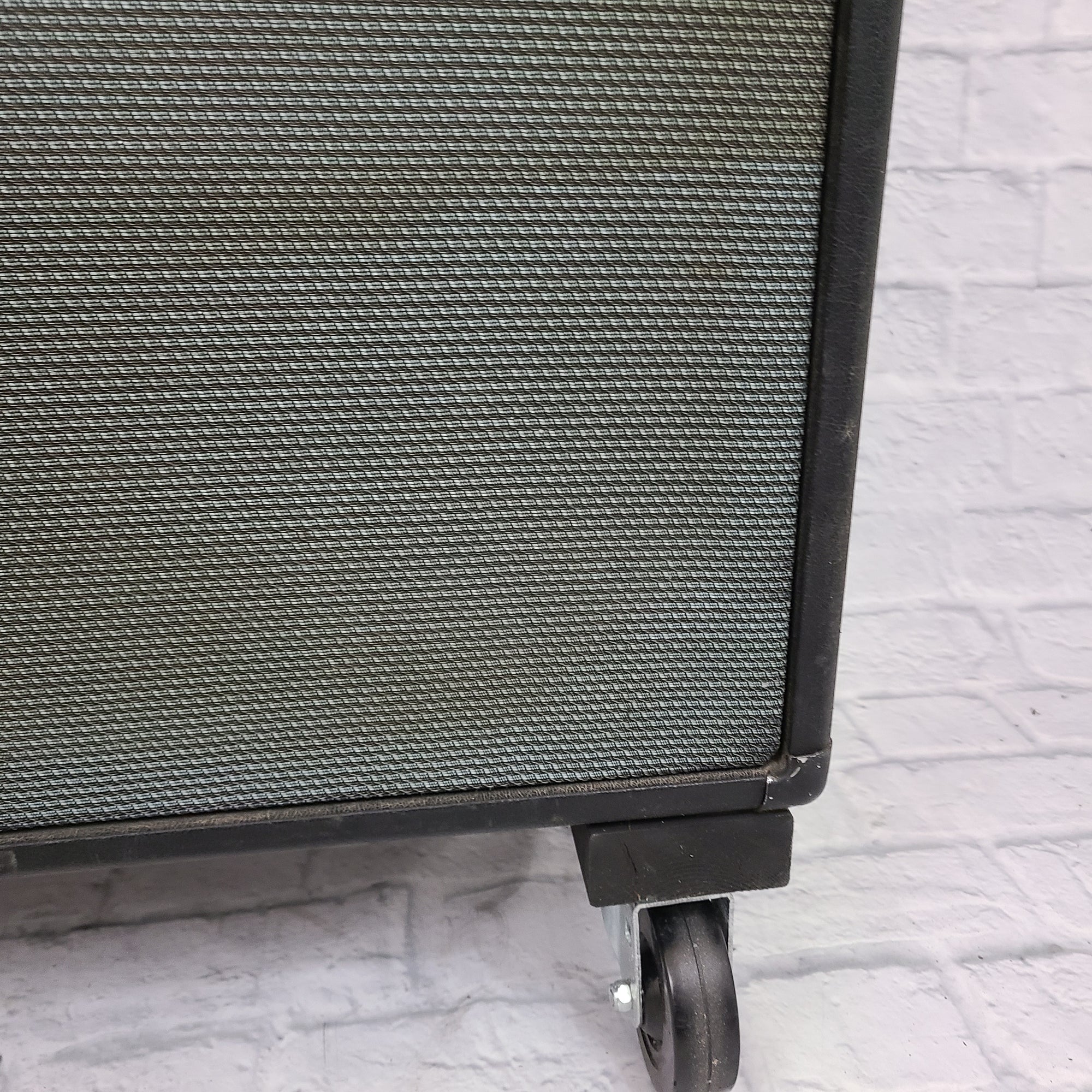 Vintage 1970s Ampeg BT25 2x15" Bass Cabinet