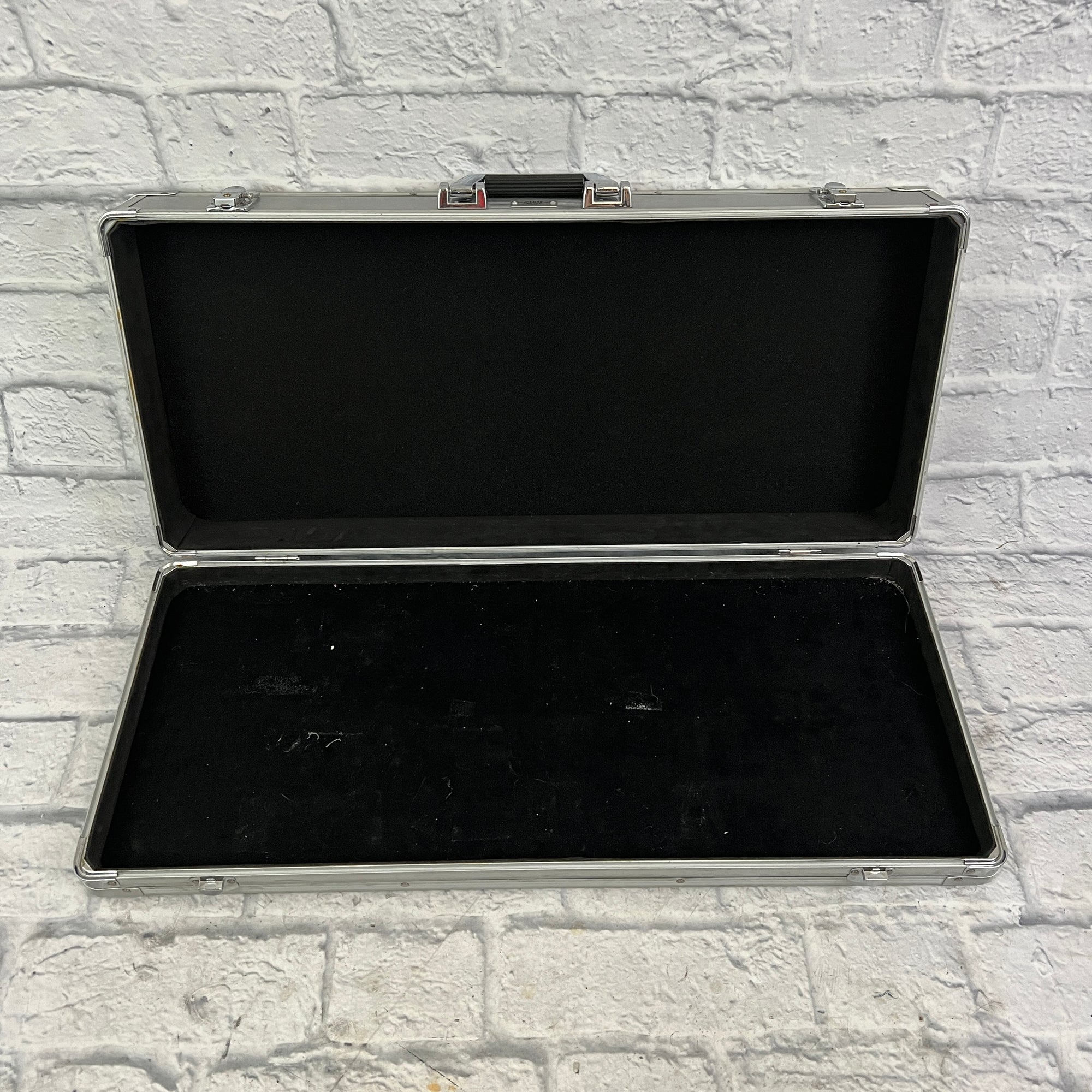 CNB Pedal Board Case Evolution Music