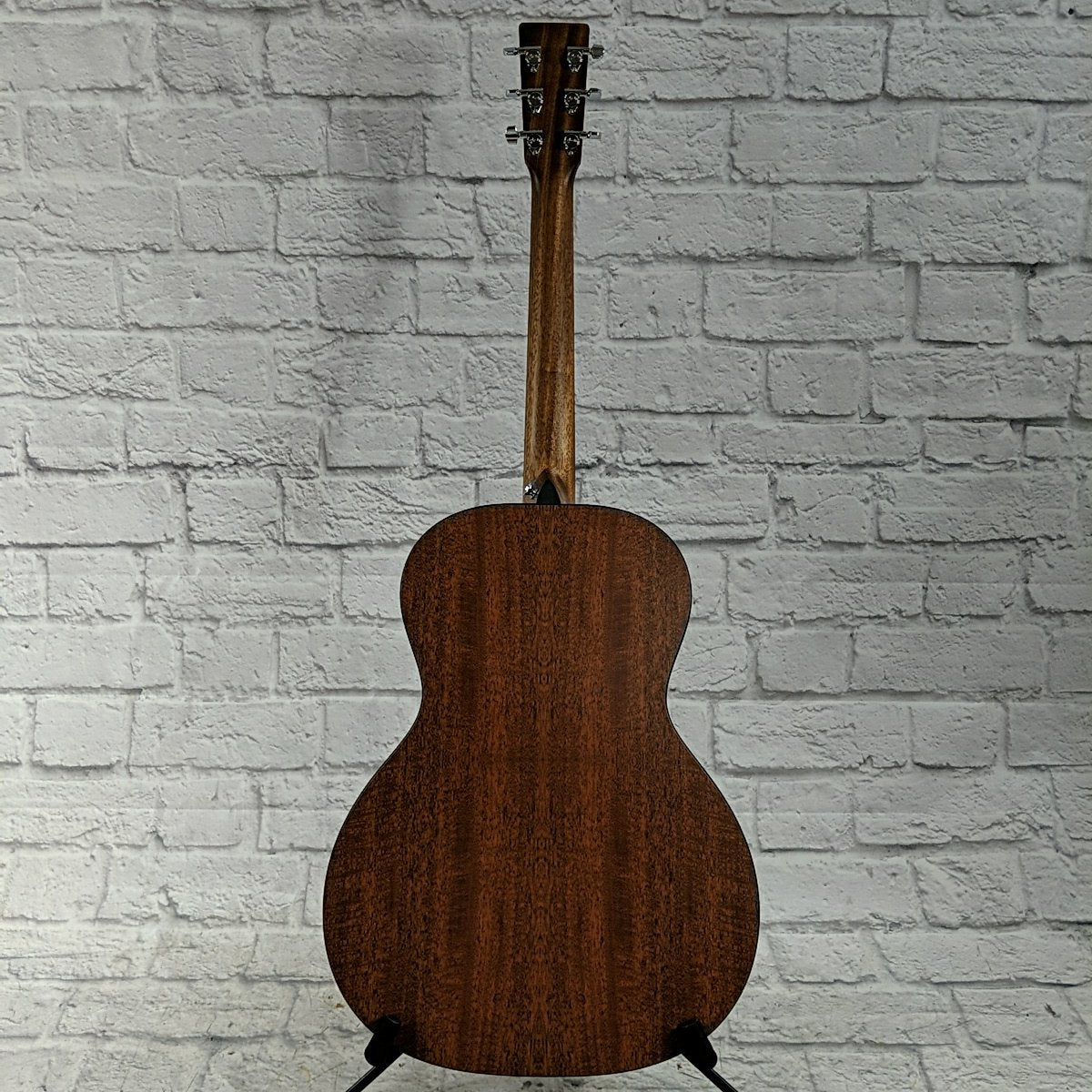 Martin 00L-X2E Concert Acoustic