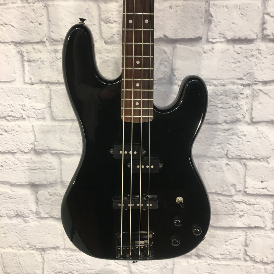 Stinger SBL-10 4 String Electric Bass Guitar