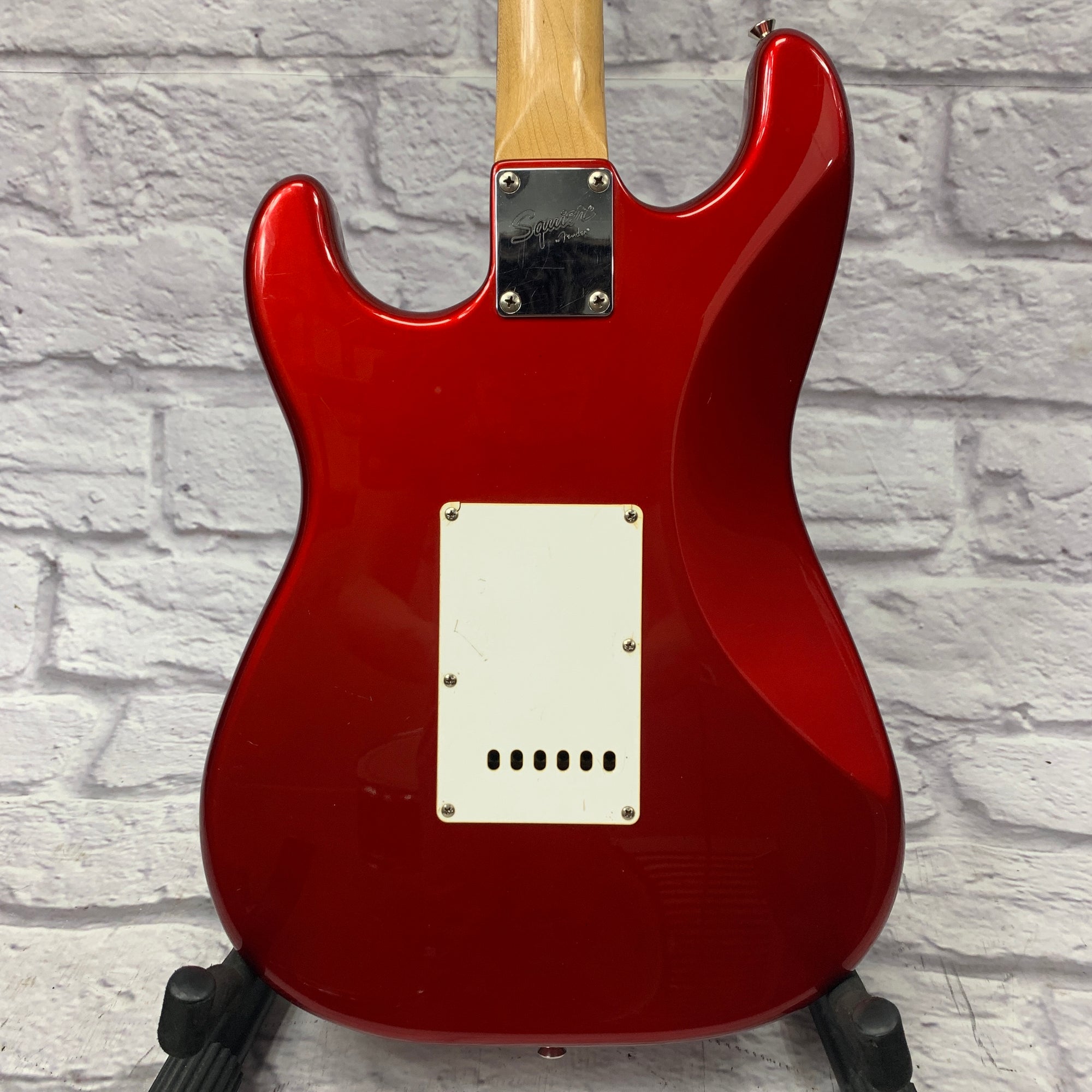 Squier Affinity HSS Stratocaster Candy Red - Evolution Music