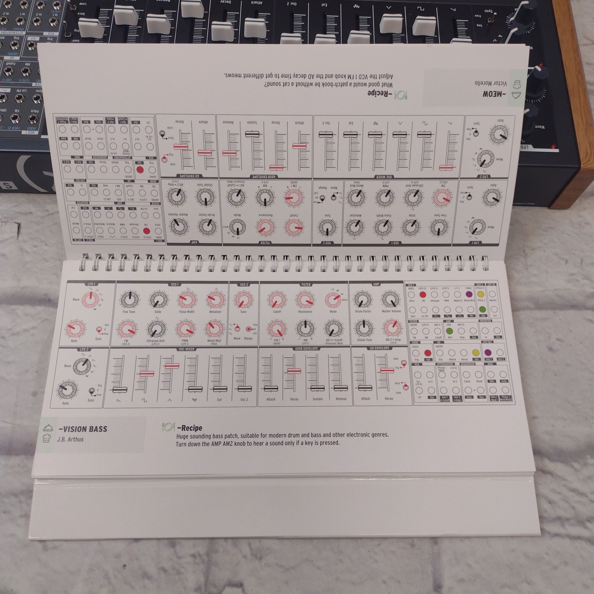 Arturia Mini Brute 2S