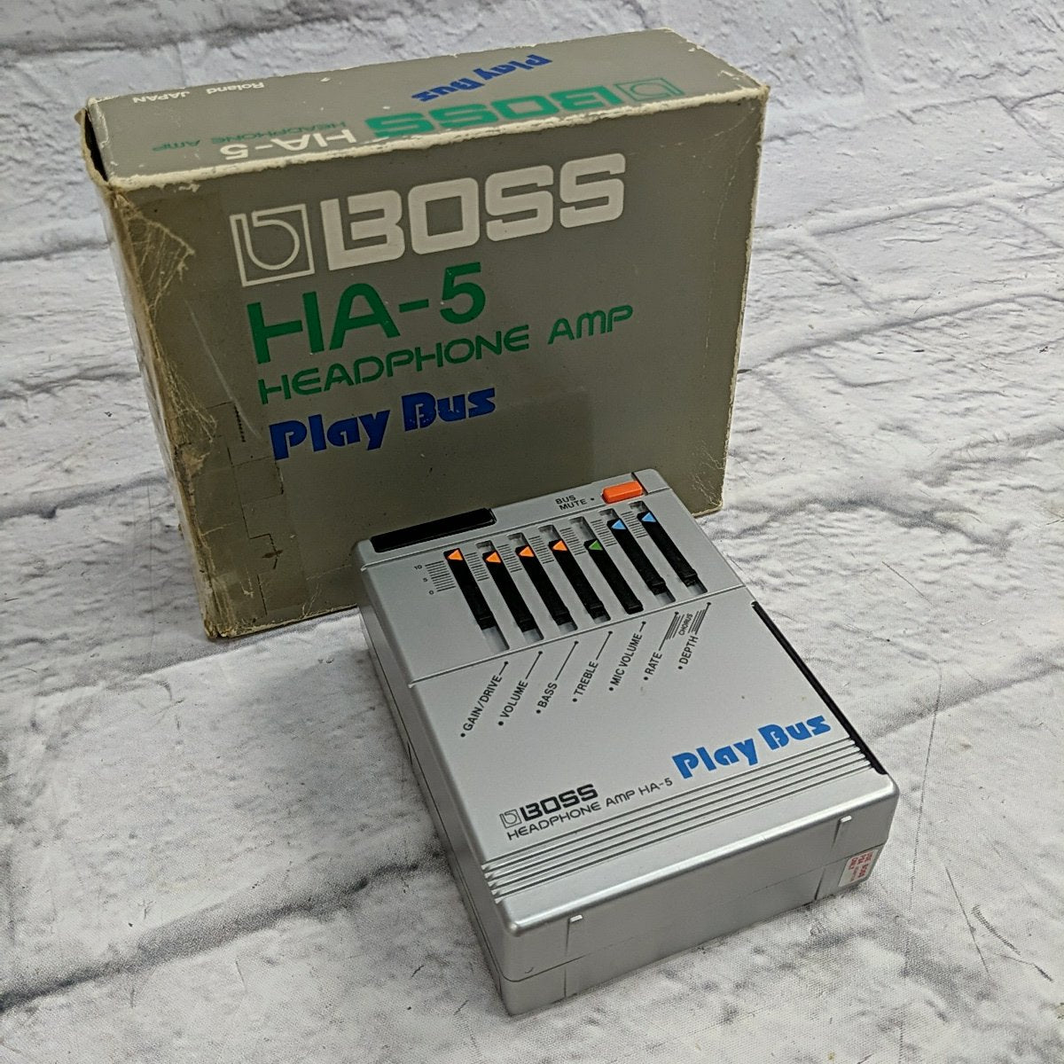 Boss HA-5 Play Bus Headphone Amp - Evolution Music