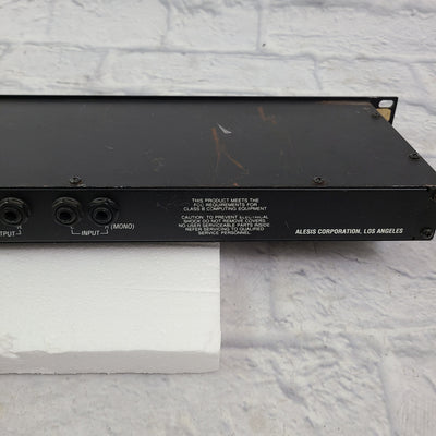 Alesis QuadraVerb 20K Bandwidth Simultaneous Digital Effects Rack Unit