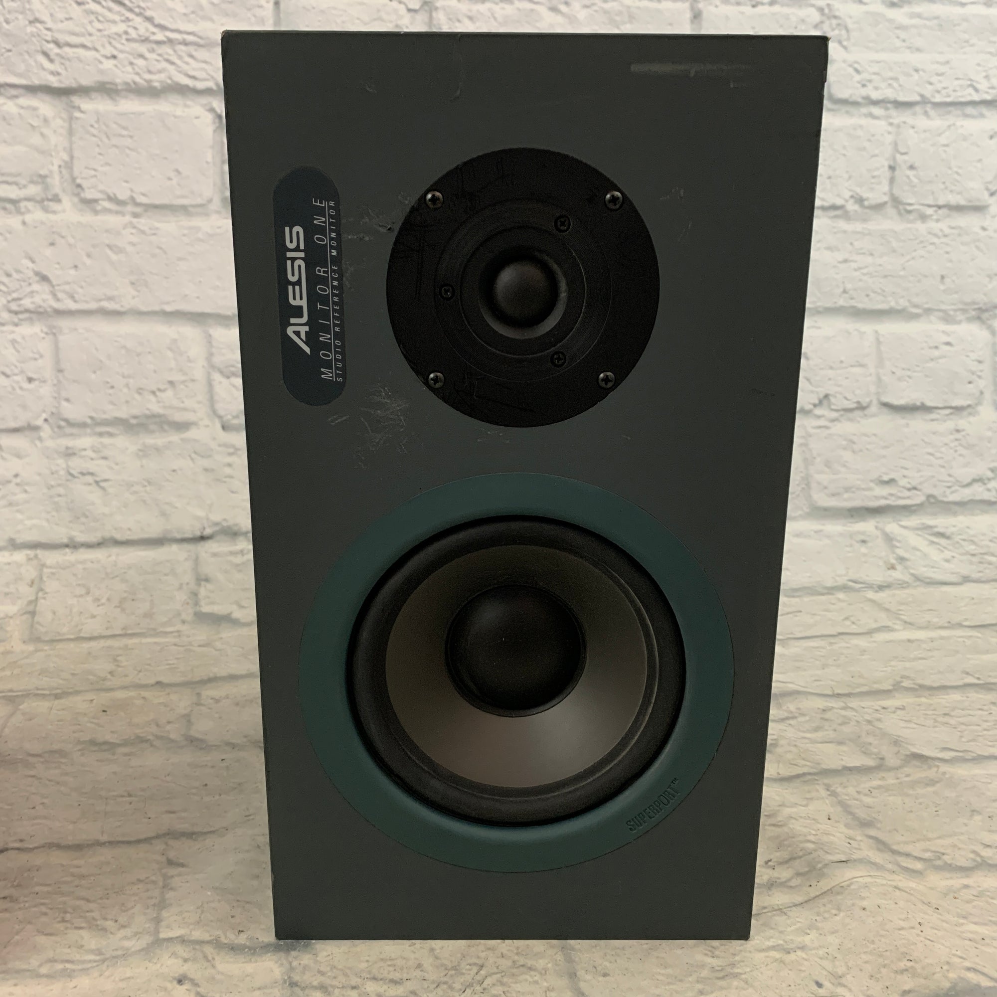Alesis Monitor One Mk I (Pair) Passive Studio Monitors