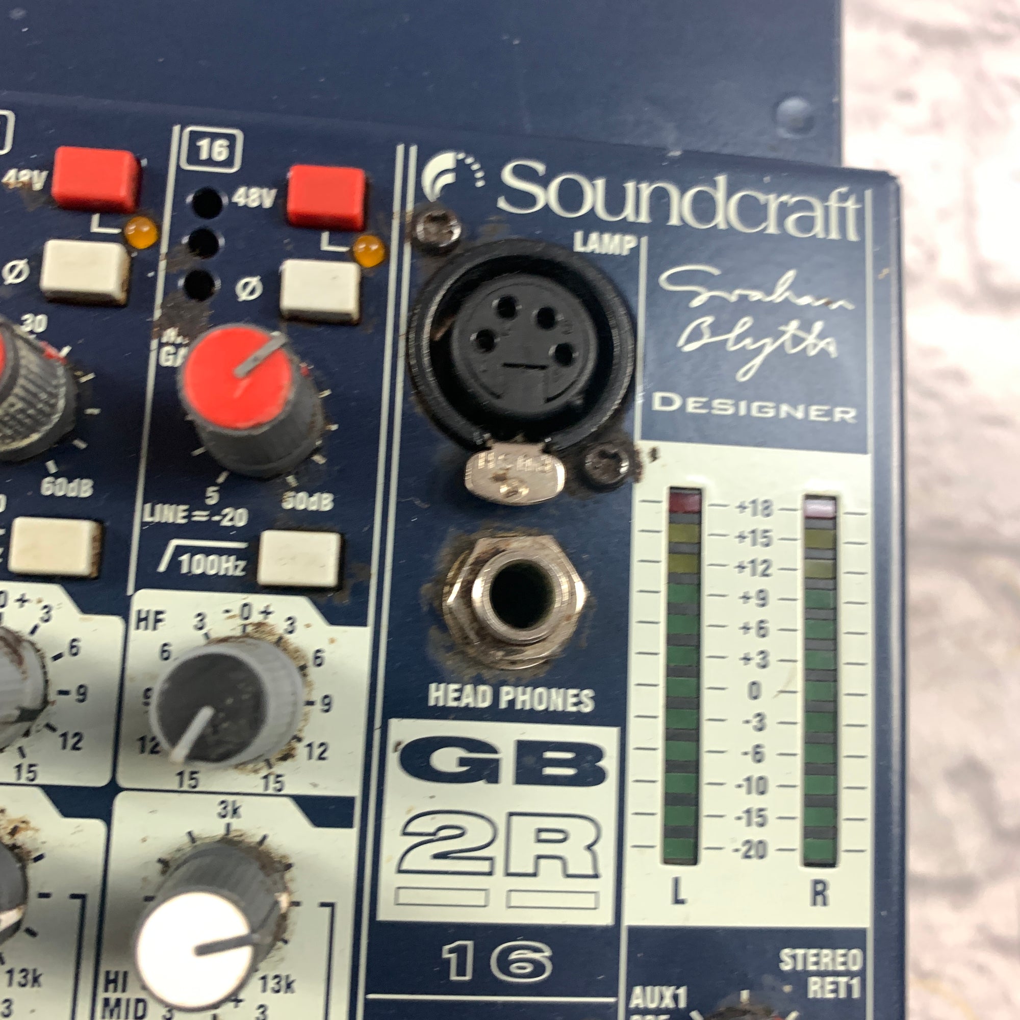 レア BEST SOUND COLLECTION 非売品 Soundcraft GB2R 16 Channel Mixer AS IS FOR PARTS - Evolution