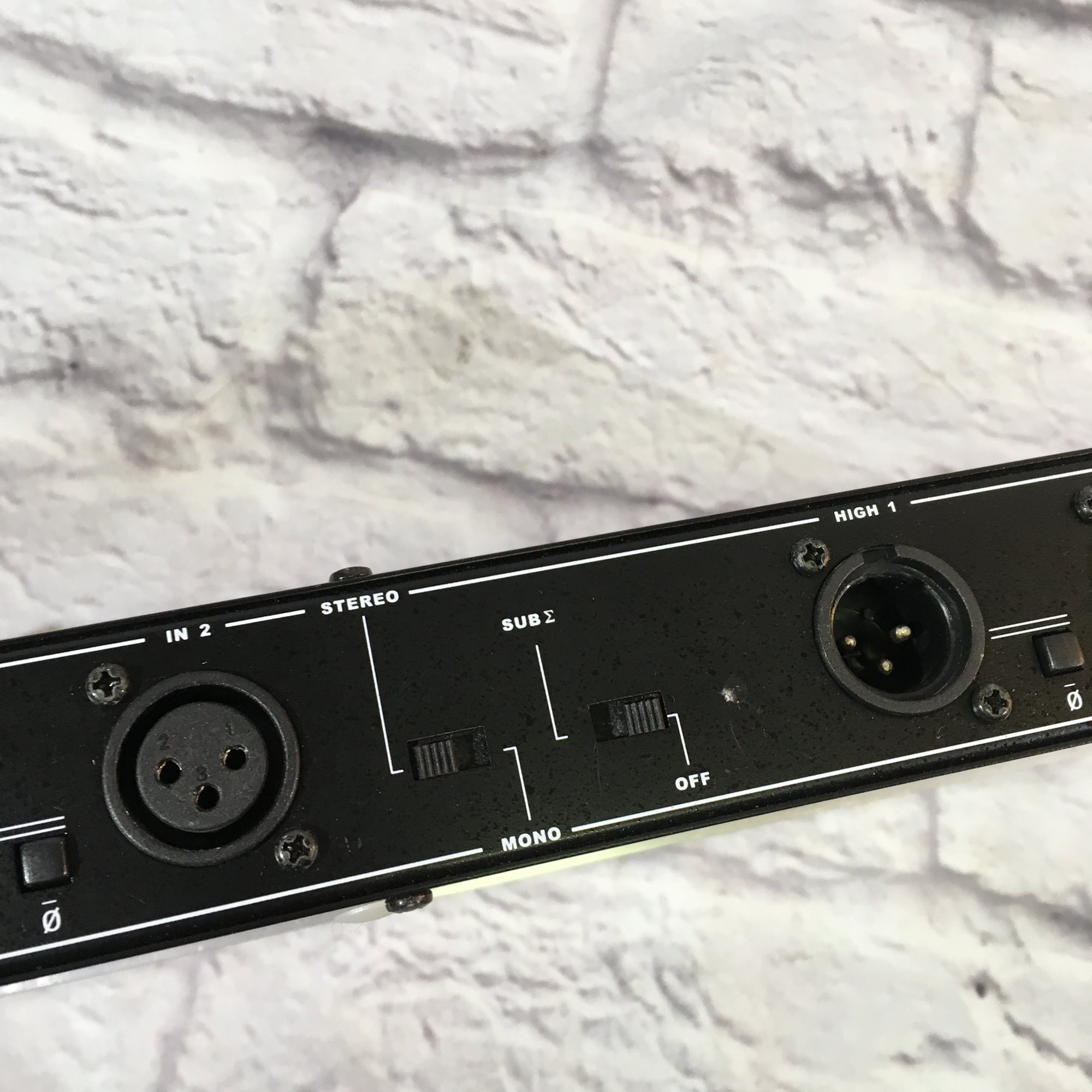 Phonic PCR2213 Crossover