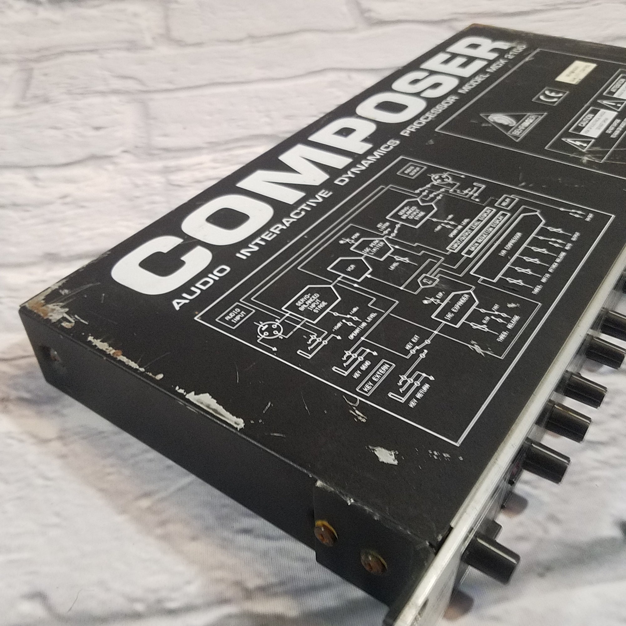 Behringer MDX 2100 Composer Dynamics Processor Rack