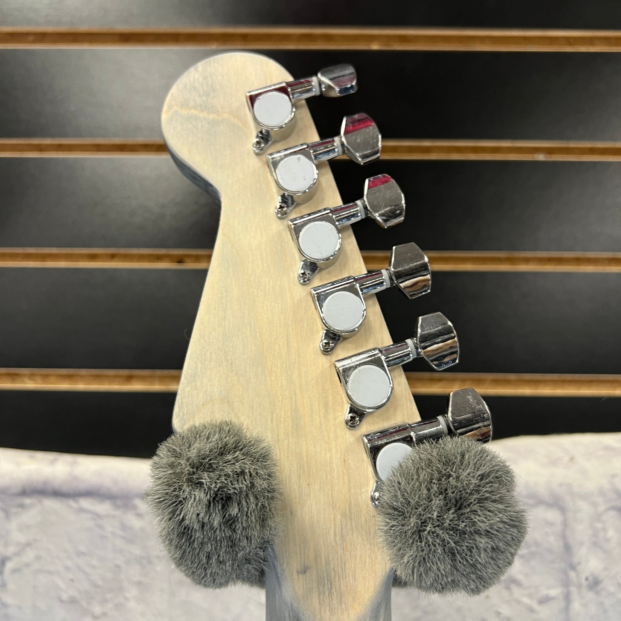 Unknown 21 Fret Maple Neck Charvel Heel Cut Locking Nut