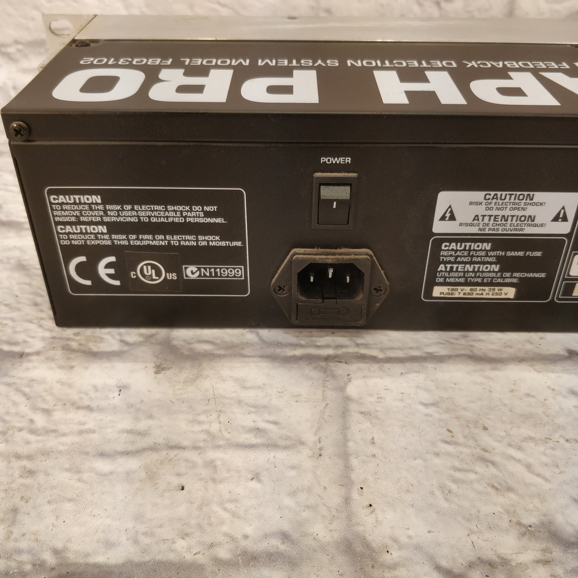 Behringer Ultragraph Pro FBQ3102 - 31-band Stereo Graphic EQ