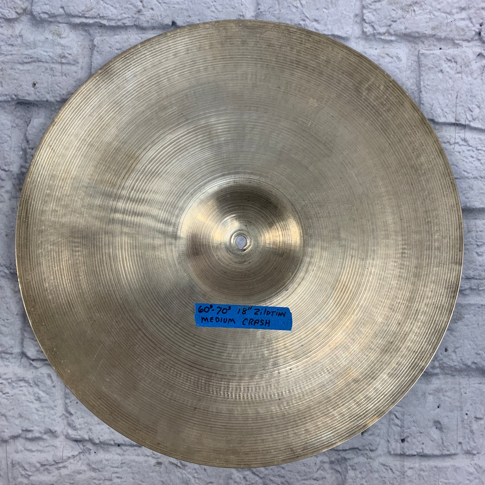 Vintage Zildjian 18 Ride Cymbal *Keyholing*