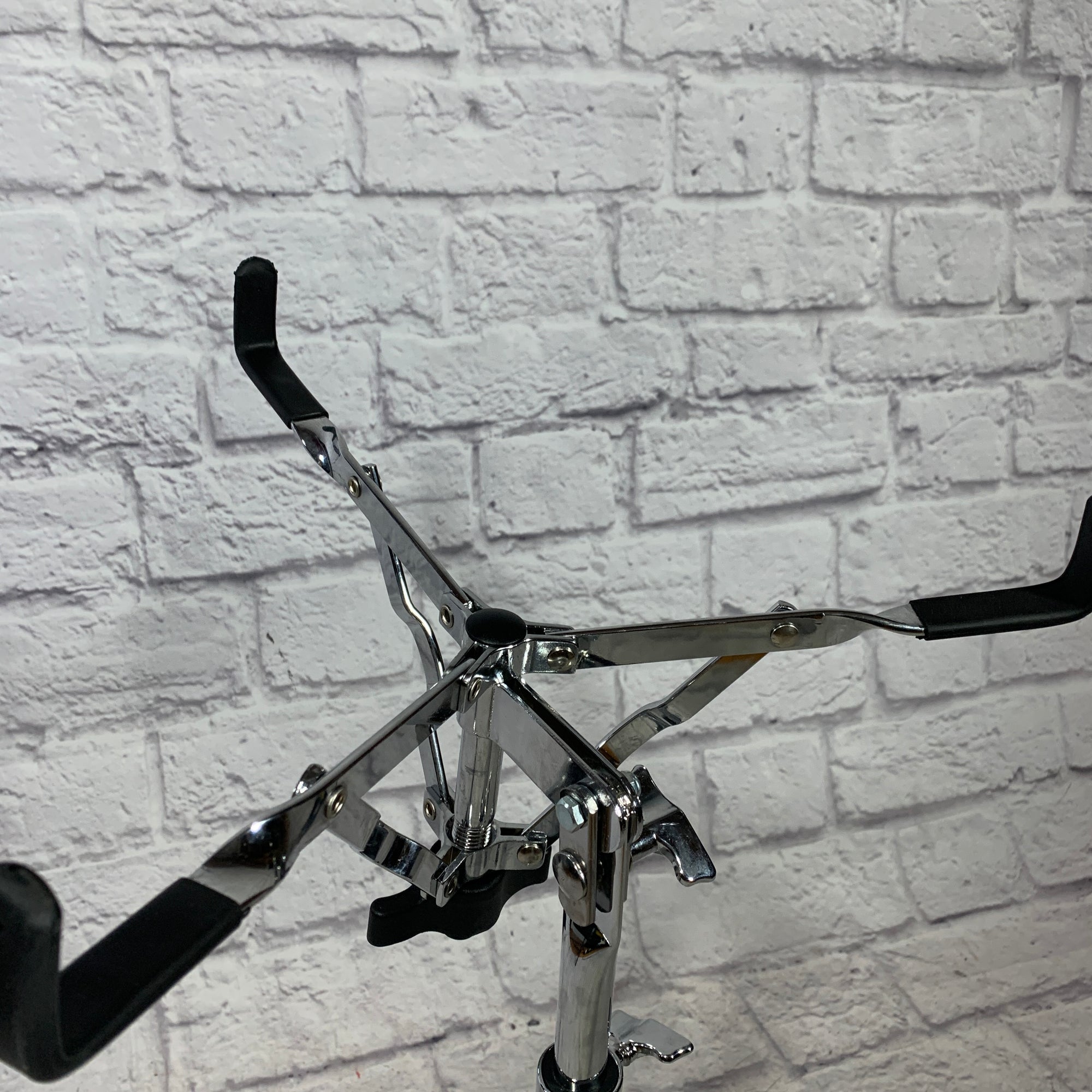 Peace Double Braced Snare Stand