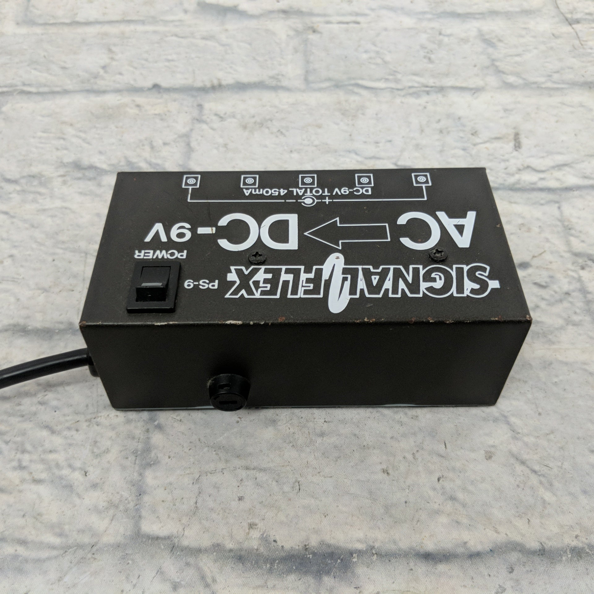 Signalflex PS-9 9v Power Supply