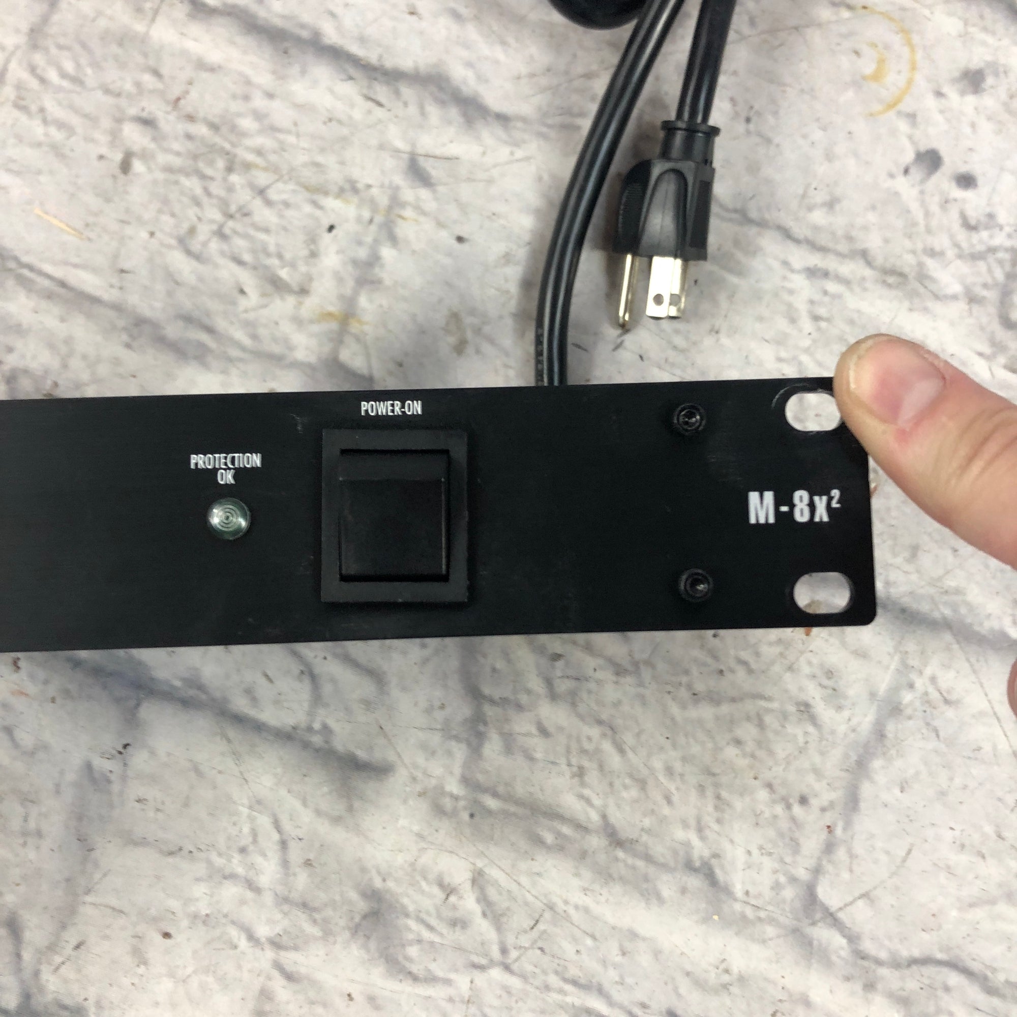 Furman M8x2 Power Conditioner - Evolution Music