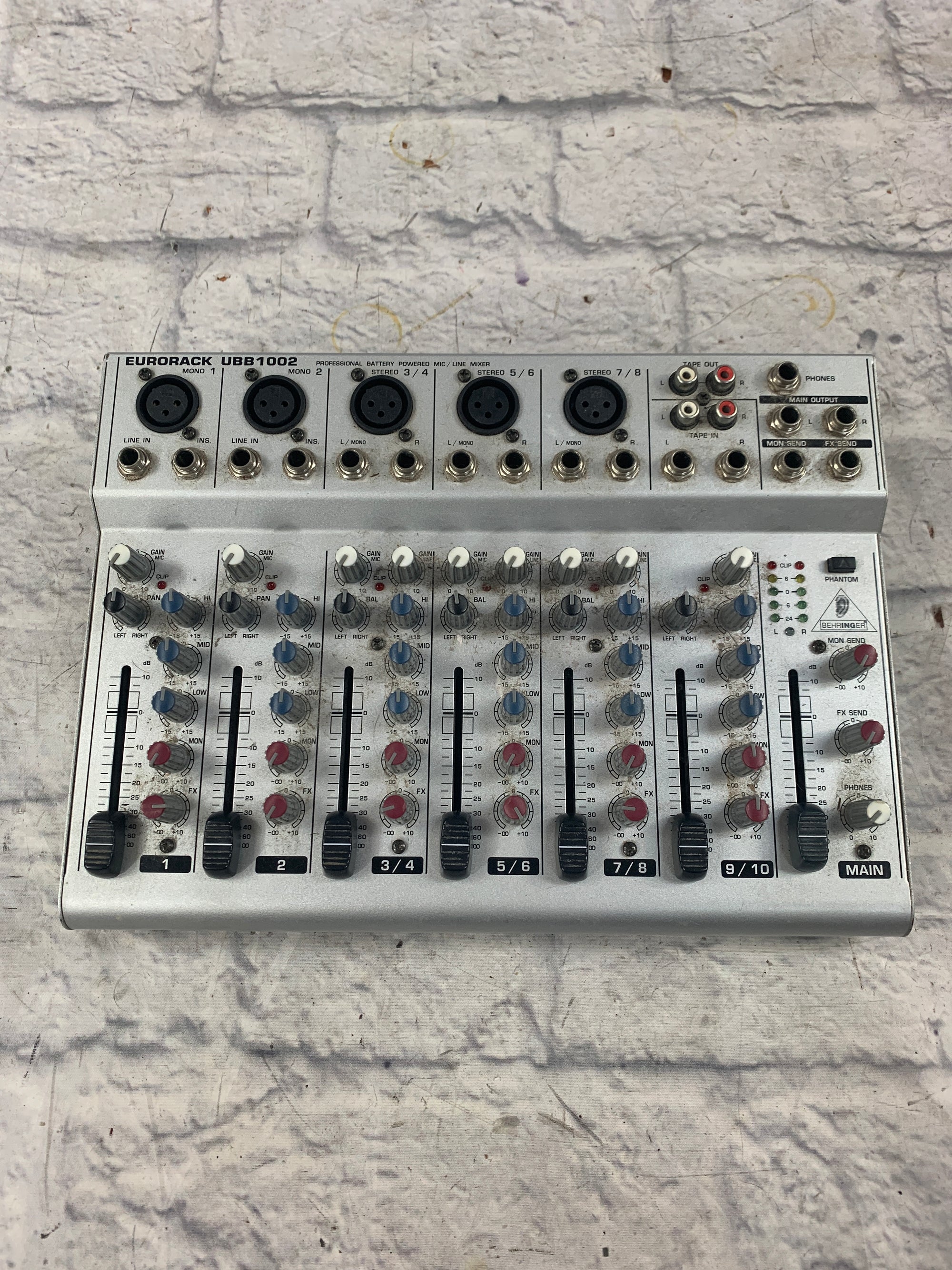 Behringer Eurorack UBB1002 Mixer AS-IS