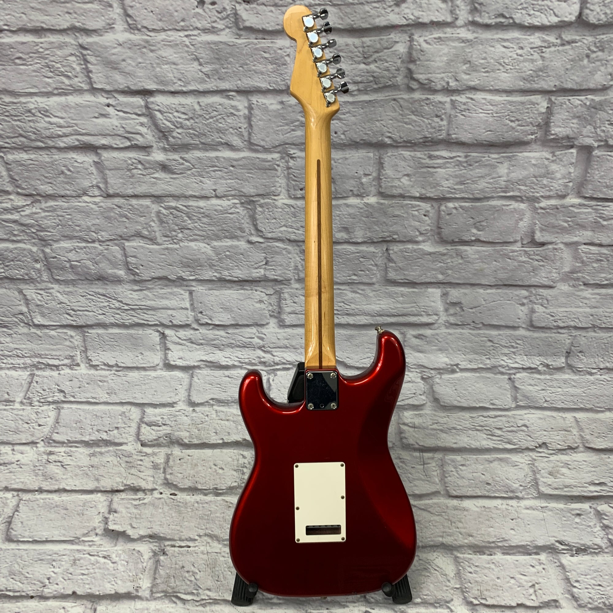 Fender 1985 Contemporary Stratocaster MIJ Candy Apple Red w/ Case