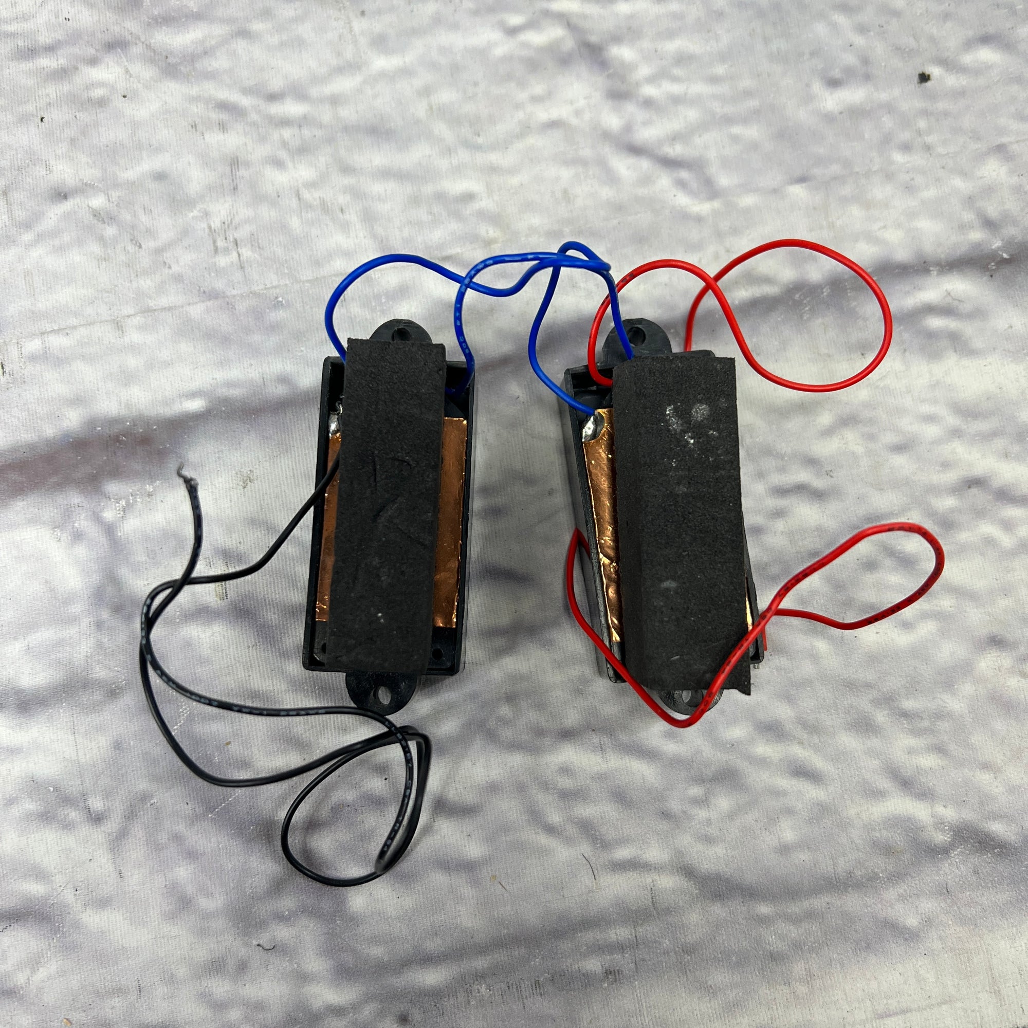 Unknown 4.9k P Bass Pickup Set