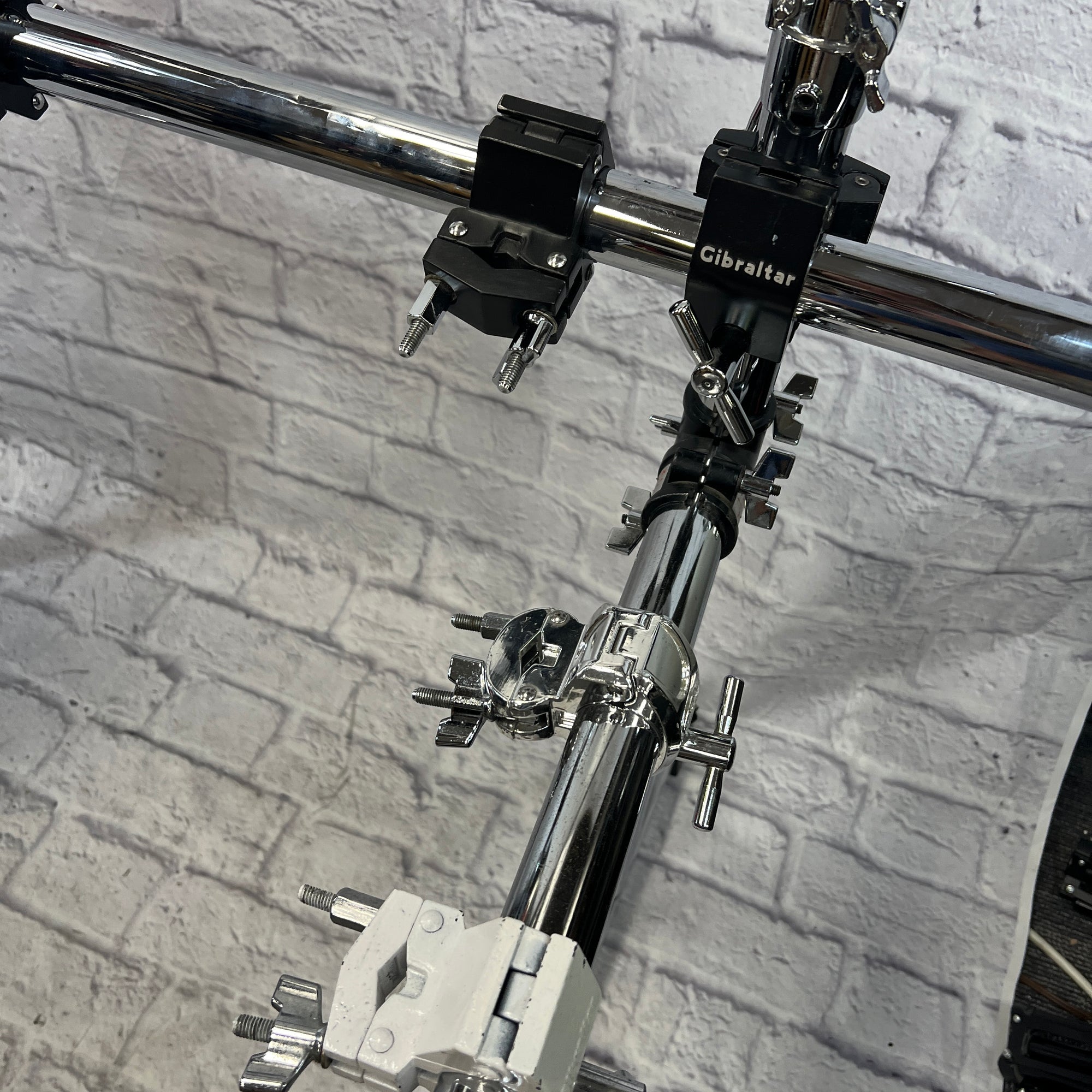 Gibraltar Basic Straight Rack Drum Rack w/ Two Cymbal Arms and 7 Clamps