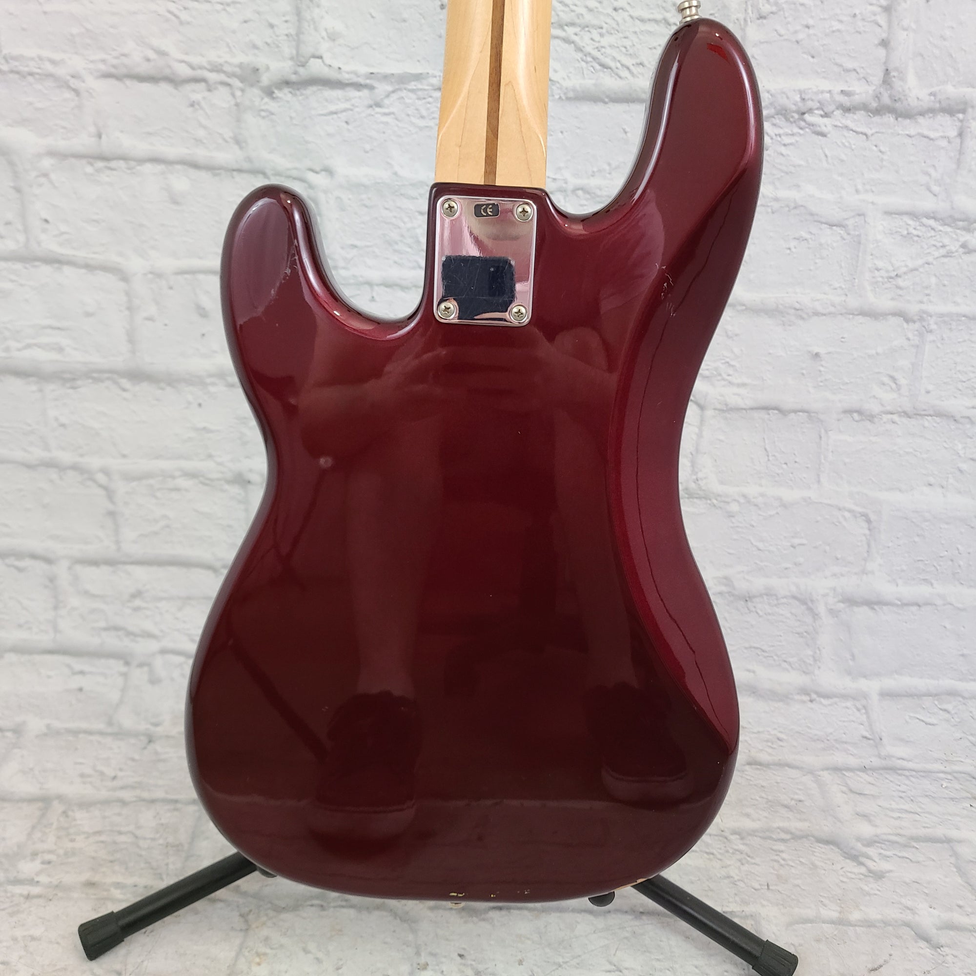 Fender P Bass MIM Midnight Wine PROJECT