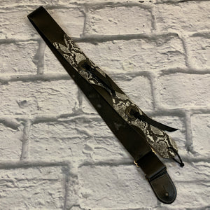 Unknown 2" Leather/Snake Print Guitar Strap