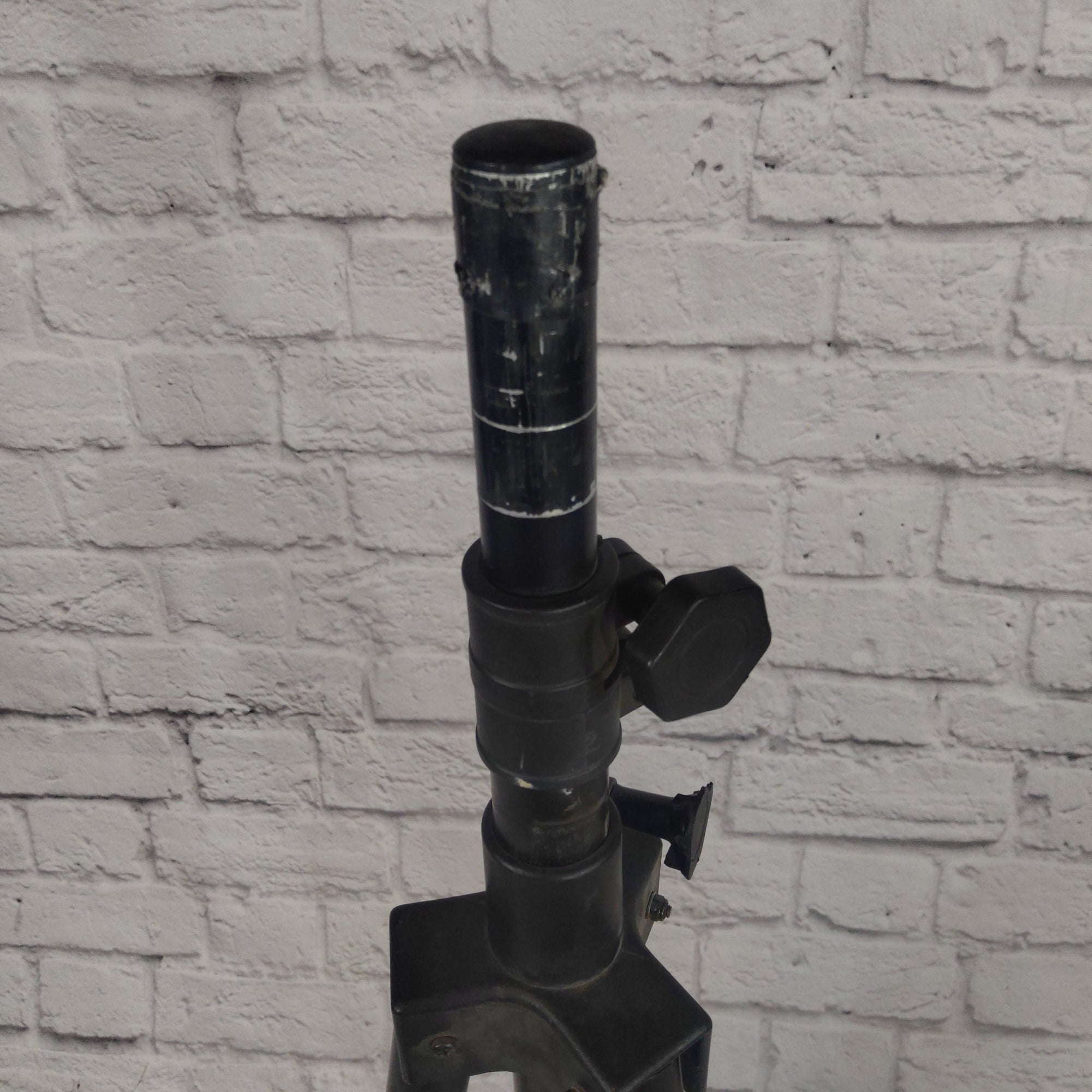 Musicians Friend Speaker Stand